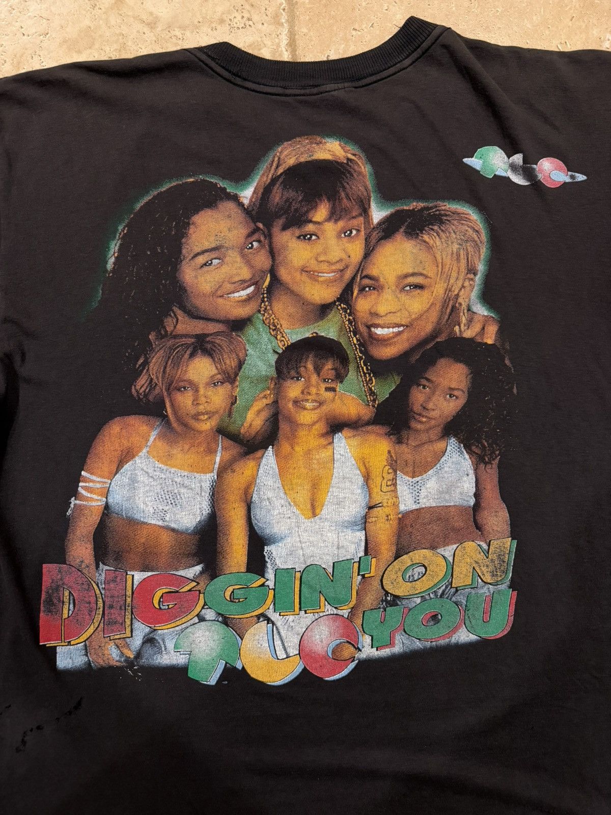 Vintage Vintage TLC “Diggin’ On You” 90’s Single Stitch Rap Tee Size US XXL / EU 58 / 5 - 18 Thumbnail