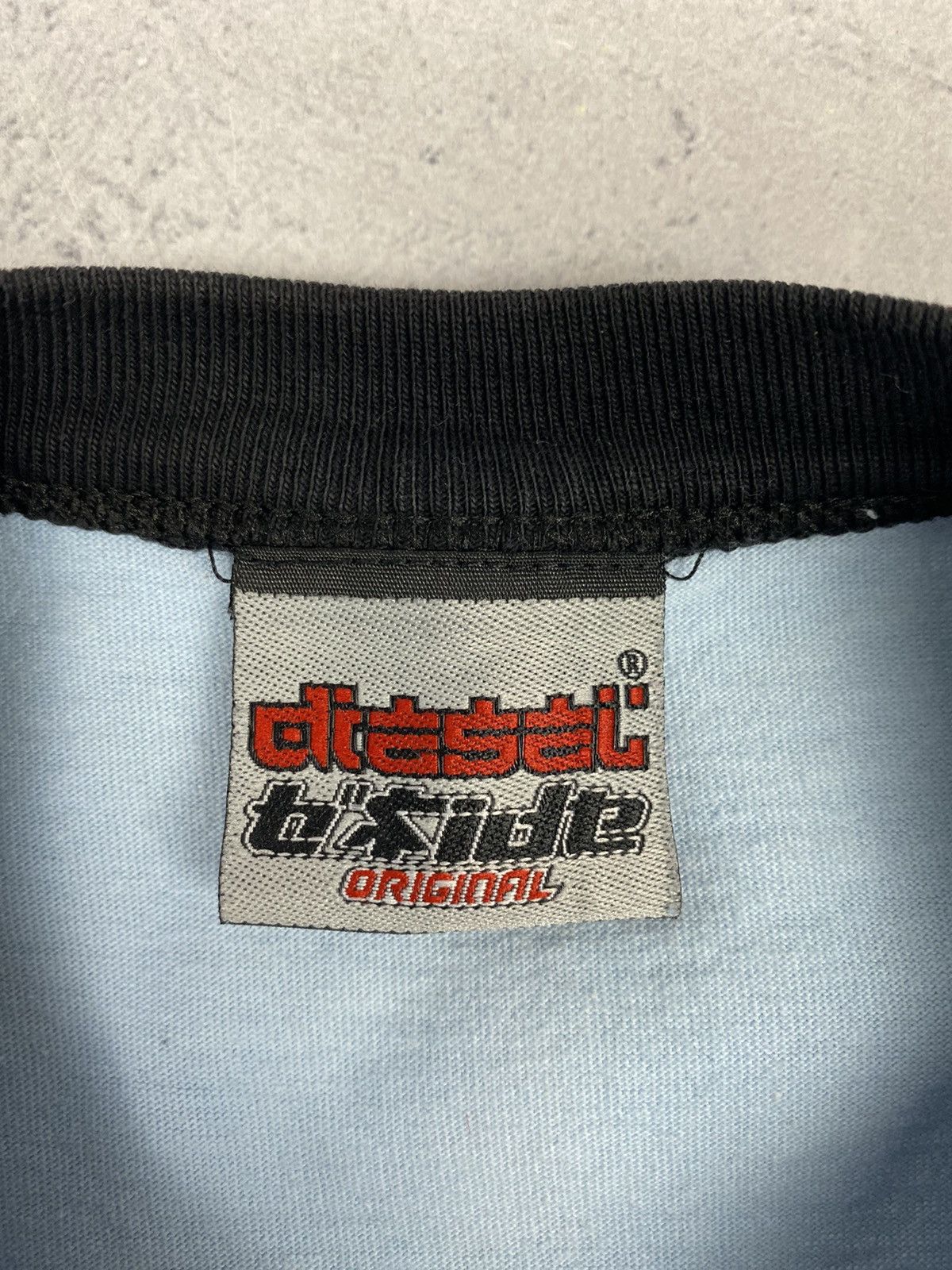 Diesel Vintage 90's Diesel Ultra Violent Skin Block T-Shirt Size XL Size US XL / EU 56 / 4 - 17 Thumbnail