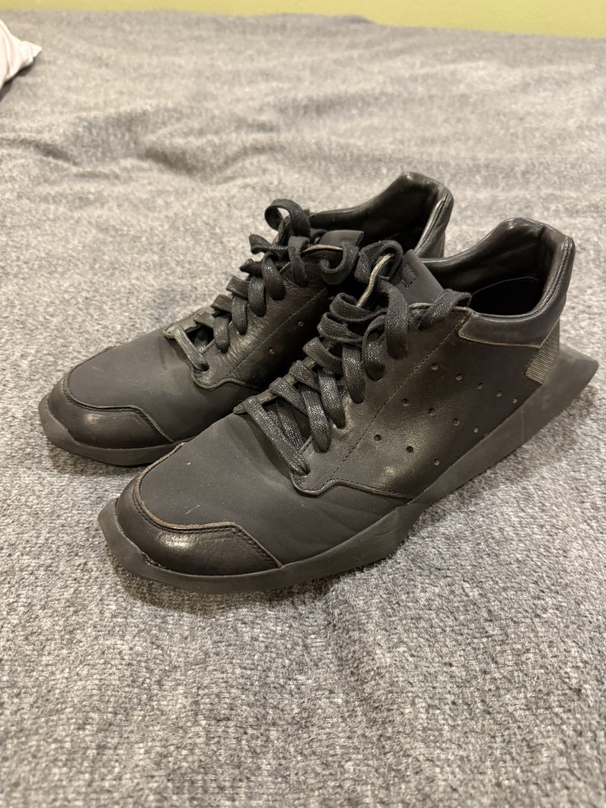 靴 rick owens adidas LO runner adidas Level Runner Low Rick Owens Milk Men's - BY2992 - US