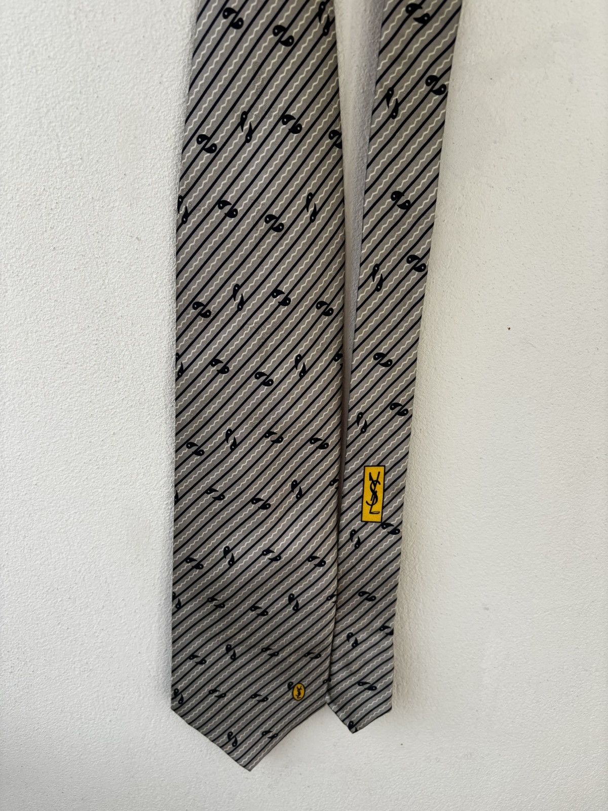 Yves Saint Laurent Yves Saint Laurent Vintage Silk Tie (1990s) Size ONE SIZE - 2 Thumbnail