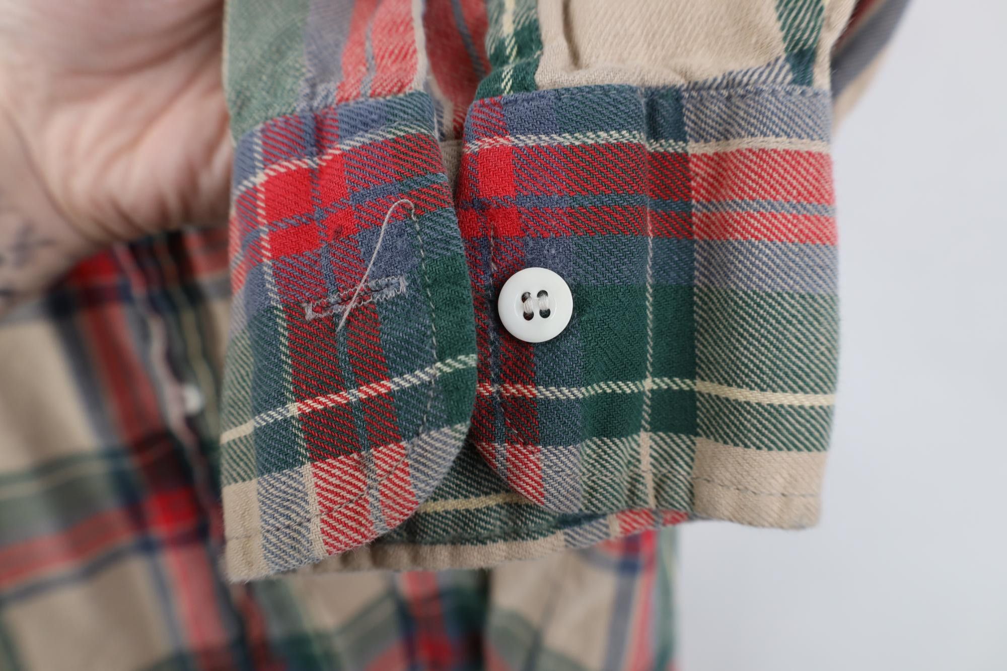 Vintage Vintage 70s Macys Flannel Collared Button Shirt Plaid Size US M / EU 48-50 / 2 - 6 Thumbnail