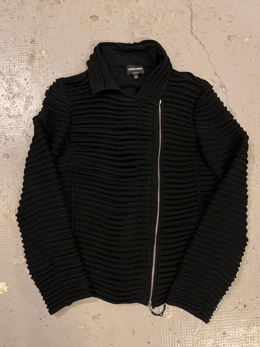 Giorgio Armani 2000s Giorgio Armani Horizontal Pleats Asymmetrical Zip Sweater Size XS / US 0-2 / IT 36-38 - 5 Thumbnail