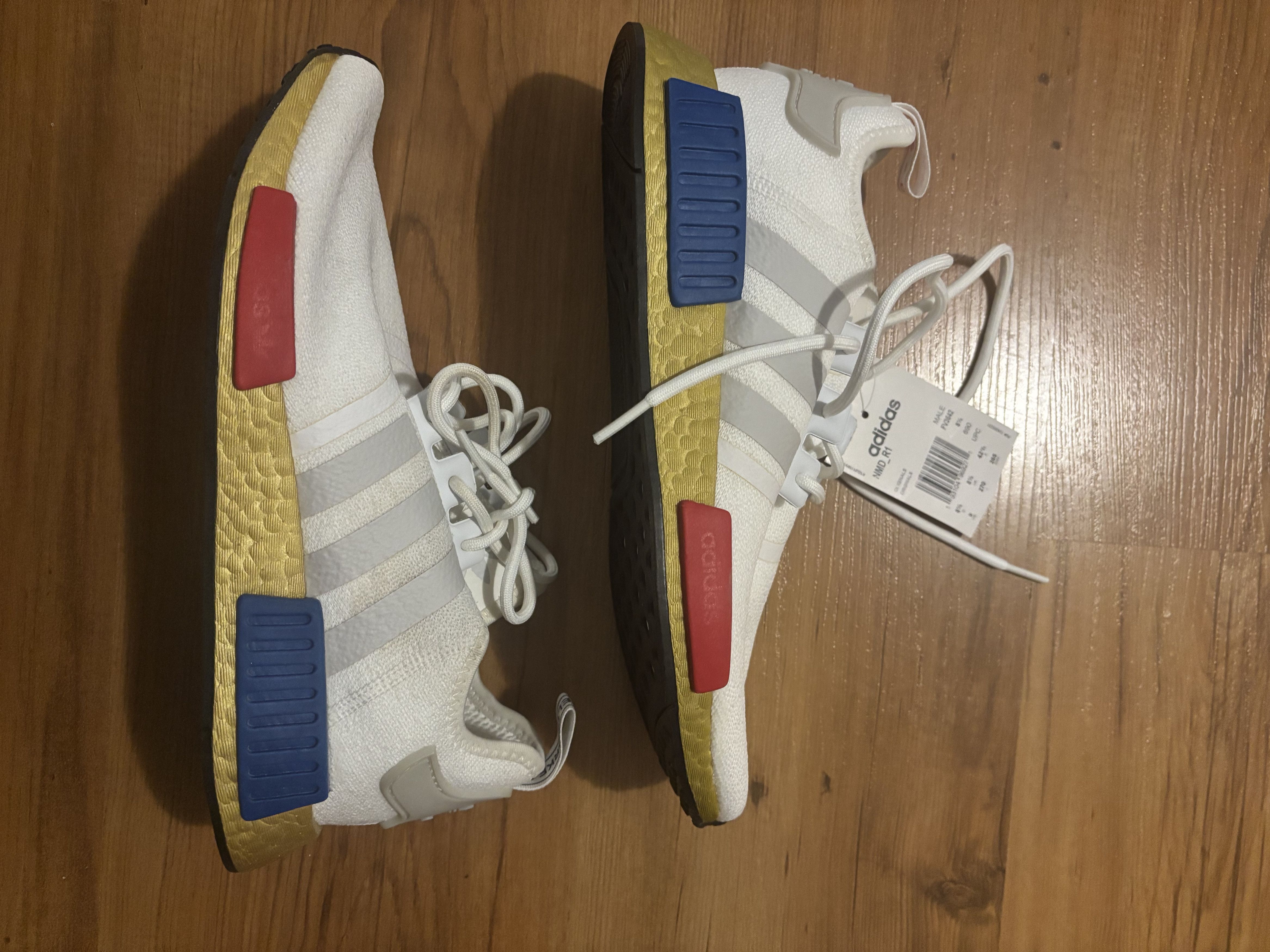 adidas gazelle silver green womens Adidas Men's NMD R1 Shoes