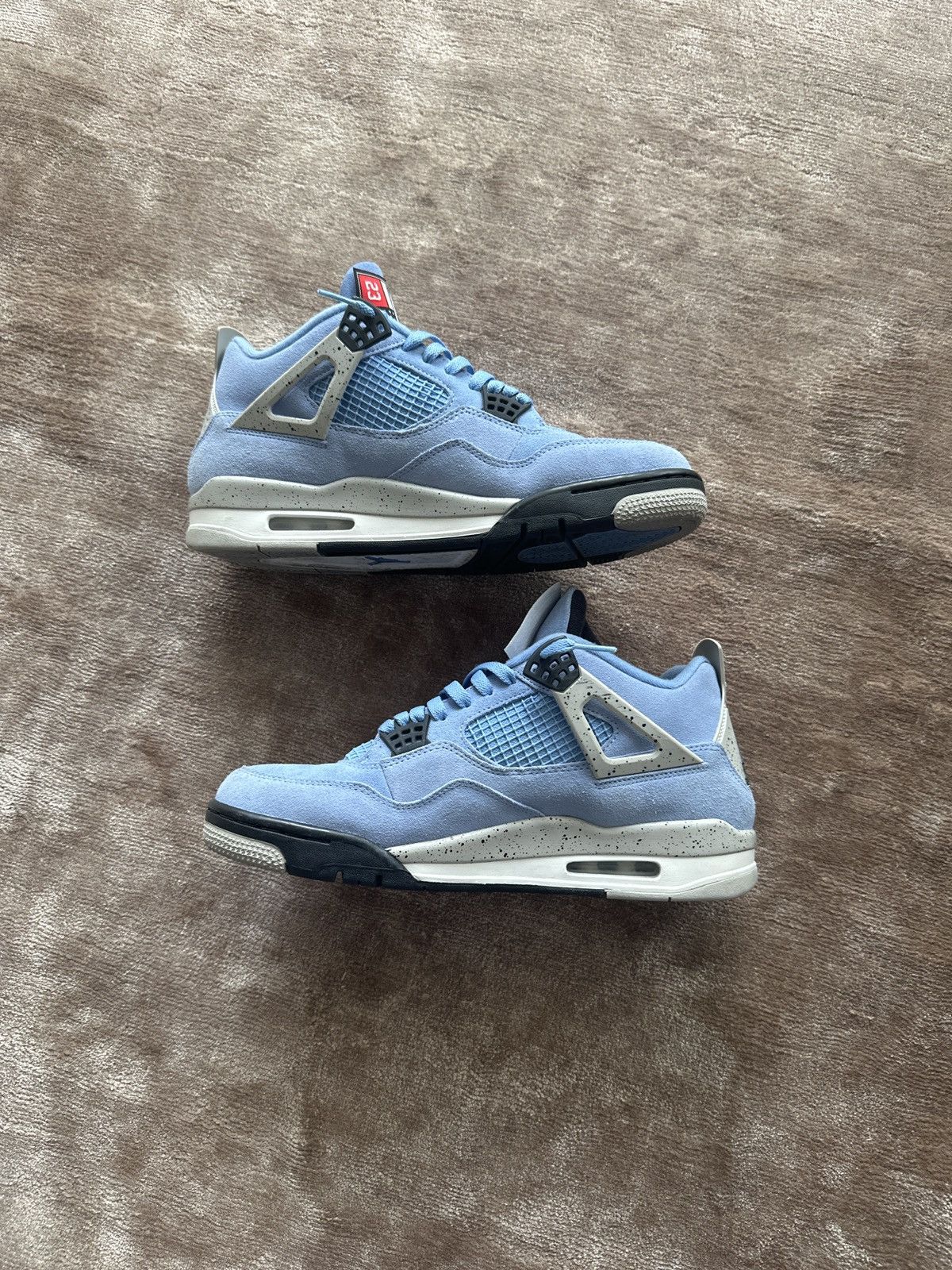 Air Jordan 4 Retro ‘University Blue’
