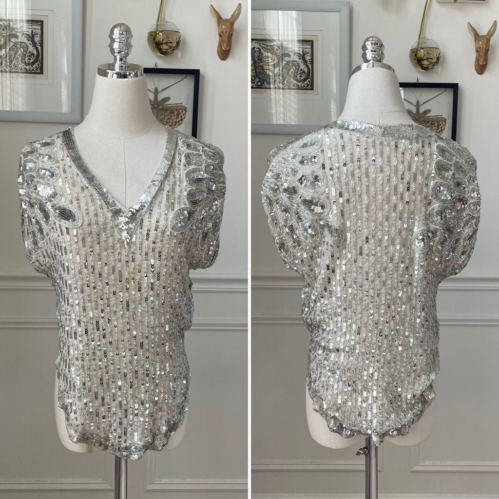 Vintage Vintage 70s Judith Ann Creations Ivory Silver Embellished Bling Sequins Pearl Top S Size S / US 4 / IT 40 - 1 Thumbnail