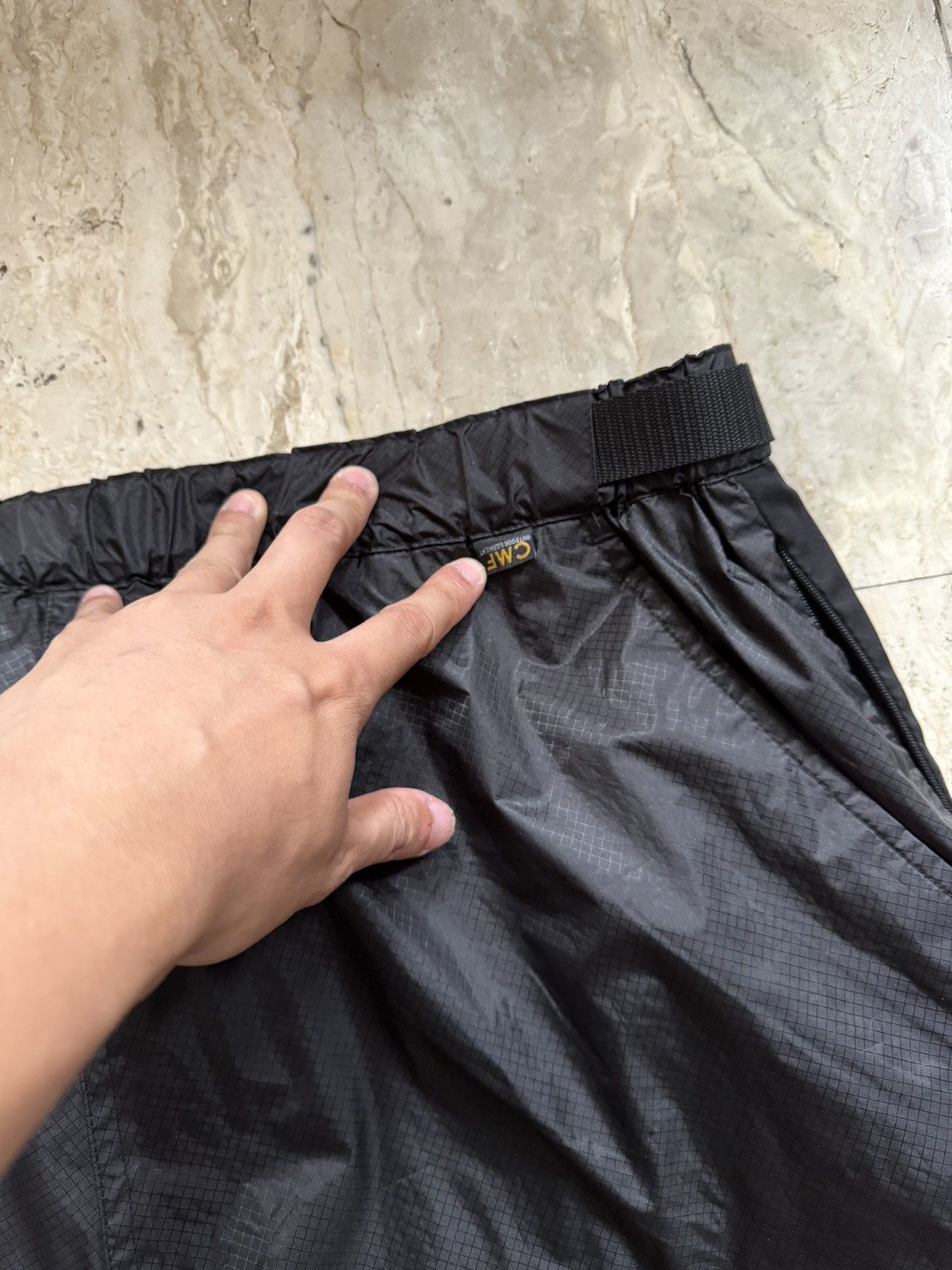 CMF Outdoor Garment 1 of 1 CMF Outdoor experimental garment short Size US 32 / EU 48 - 6 Thumbnail