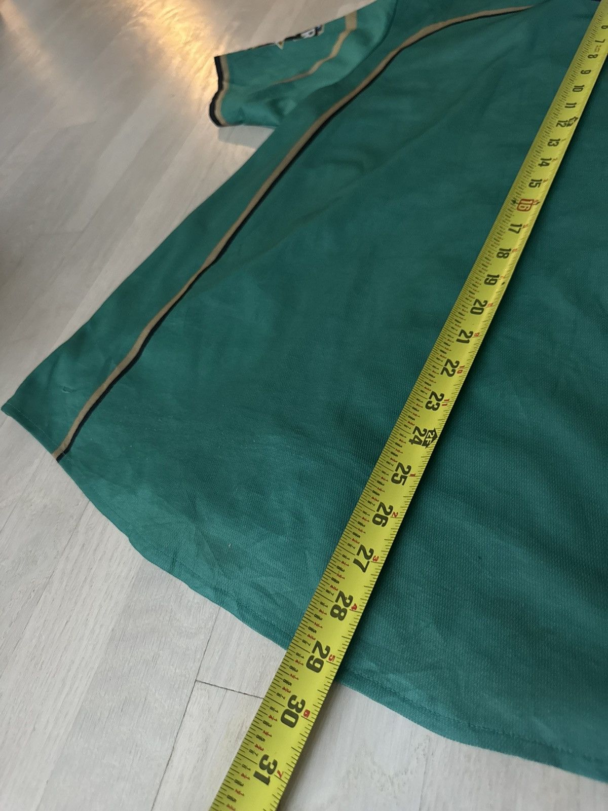 Other Hokkaido Nippon Ham Fighters Japanese Baseball Jersey Green Size US L / EU 52-54 / 3 - 7 Thumbnail