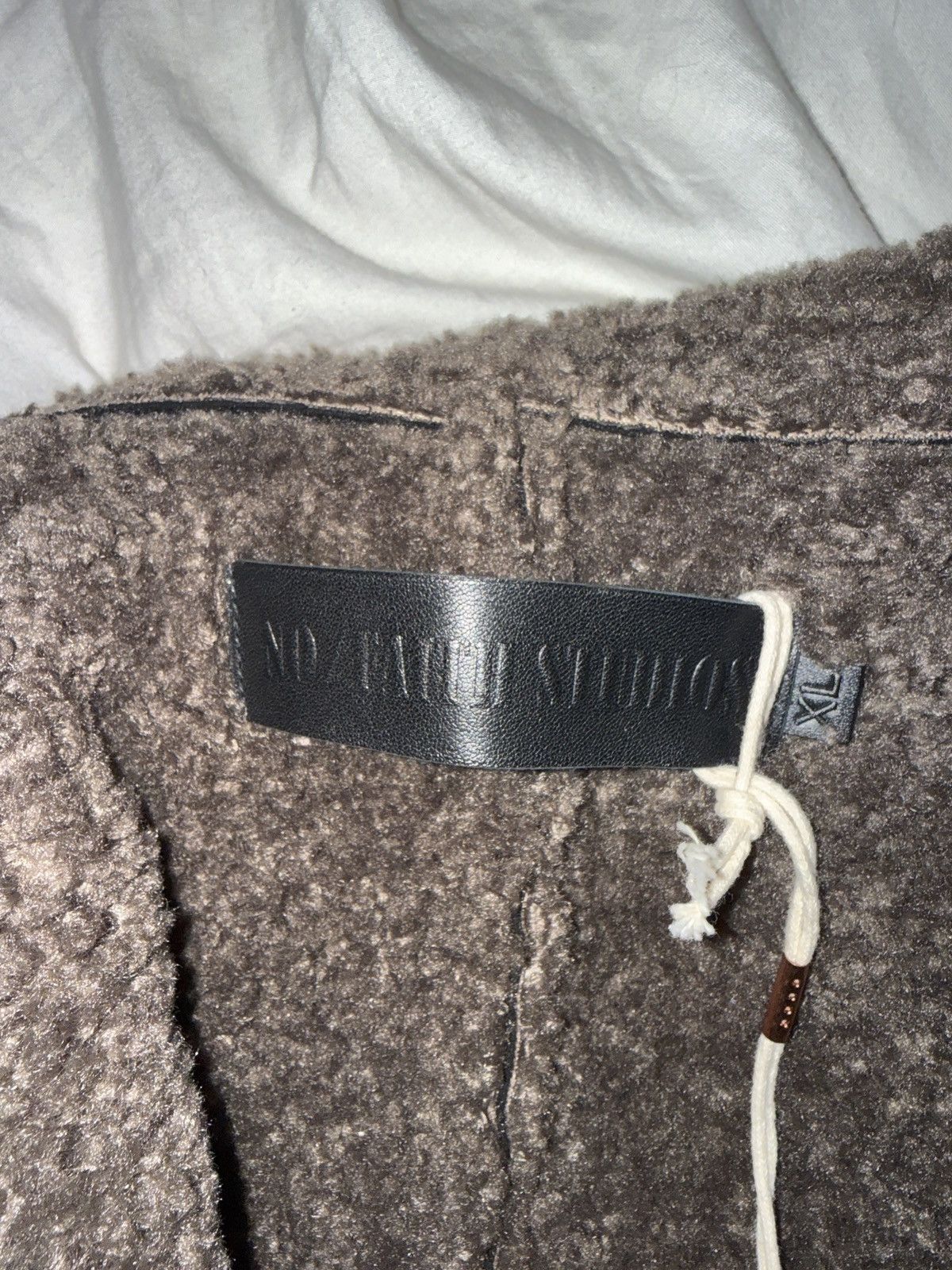 No Faith Studios HEAVY FLIGHT SHEARLING JACKET BROWN/BLACK Size US XL / EU 56 / 4 - 5 Thumbnail