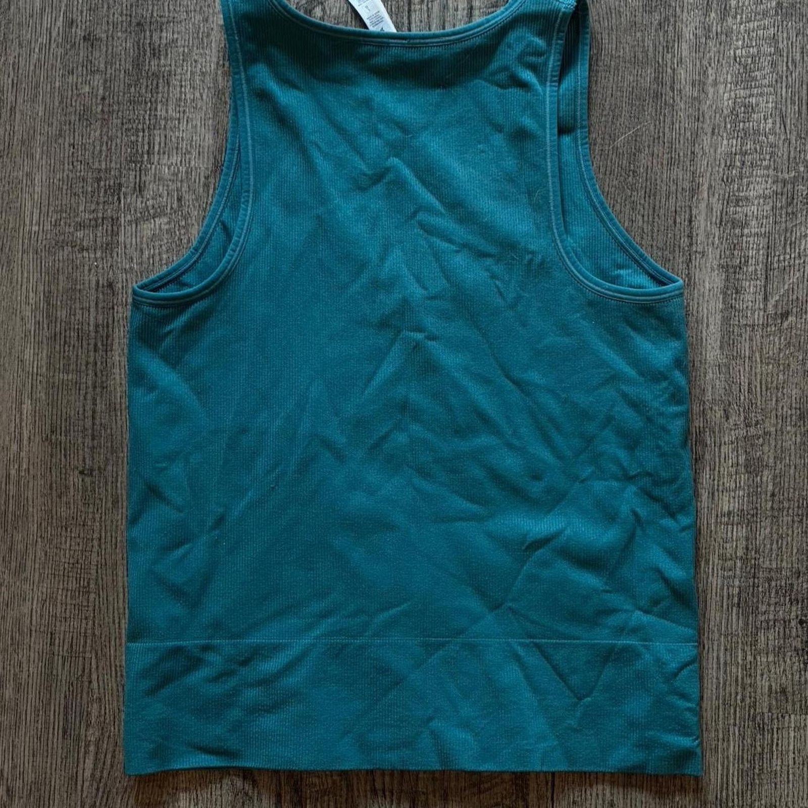 Athleta Altheta Teal Aurora Tank - Size: L Size L / US 10 / IT 46 - 3 Thumbnail