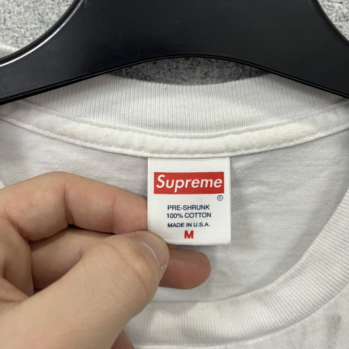 Supreme Supreme T-Shirt big logo white tshirt Size US M / EU 48-50 / 2 - 12 Thumbnail