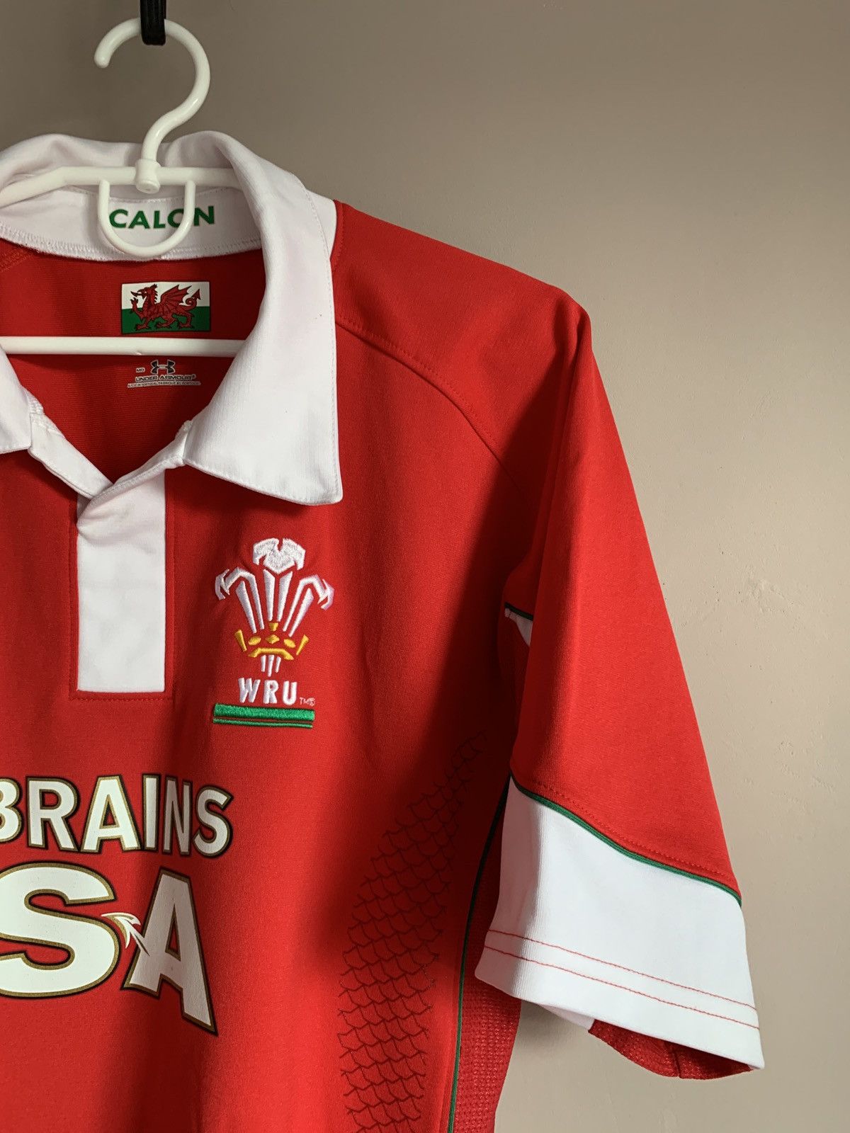 Under Armour Wales Home Rugby Union Shirt Under Armour Size M Size US M / EU 48-50 / 2 - 5 Thumbnail
