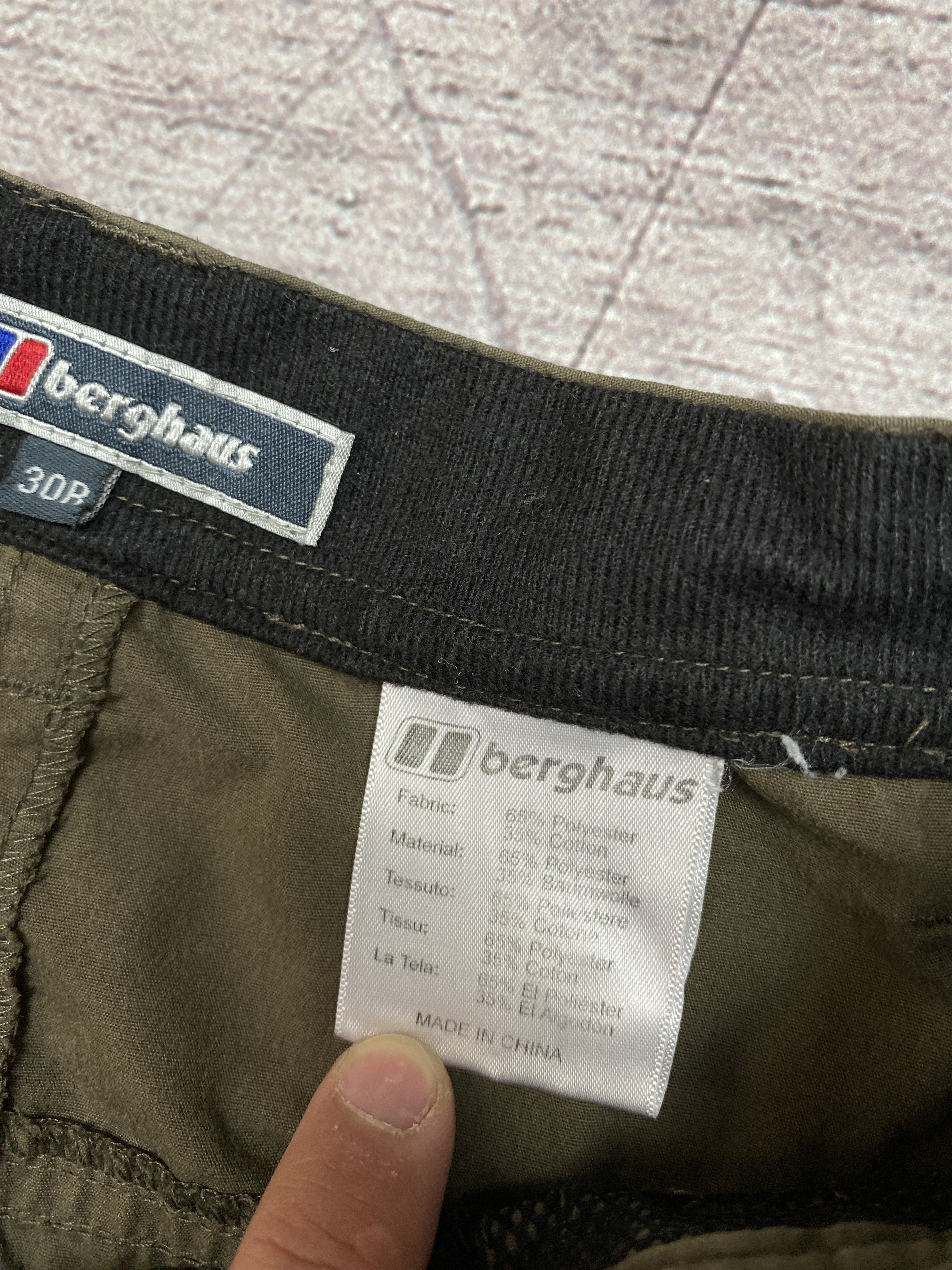 Berghaus × Vintage Berghaus Odyssey Vintage Mens Outdoor Cargo Pants Shorts Size US 30 / EU 46 - 6 Thumbnail