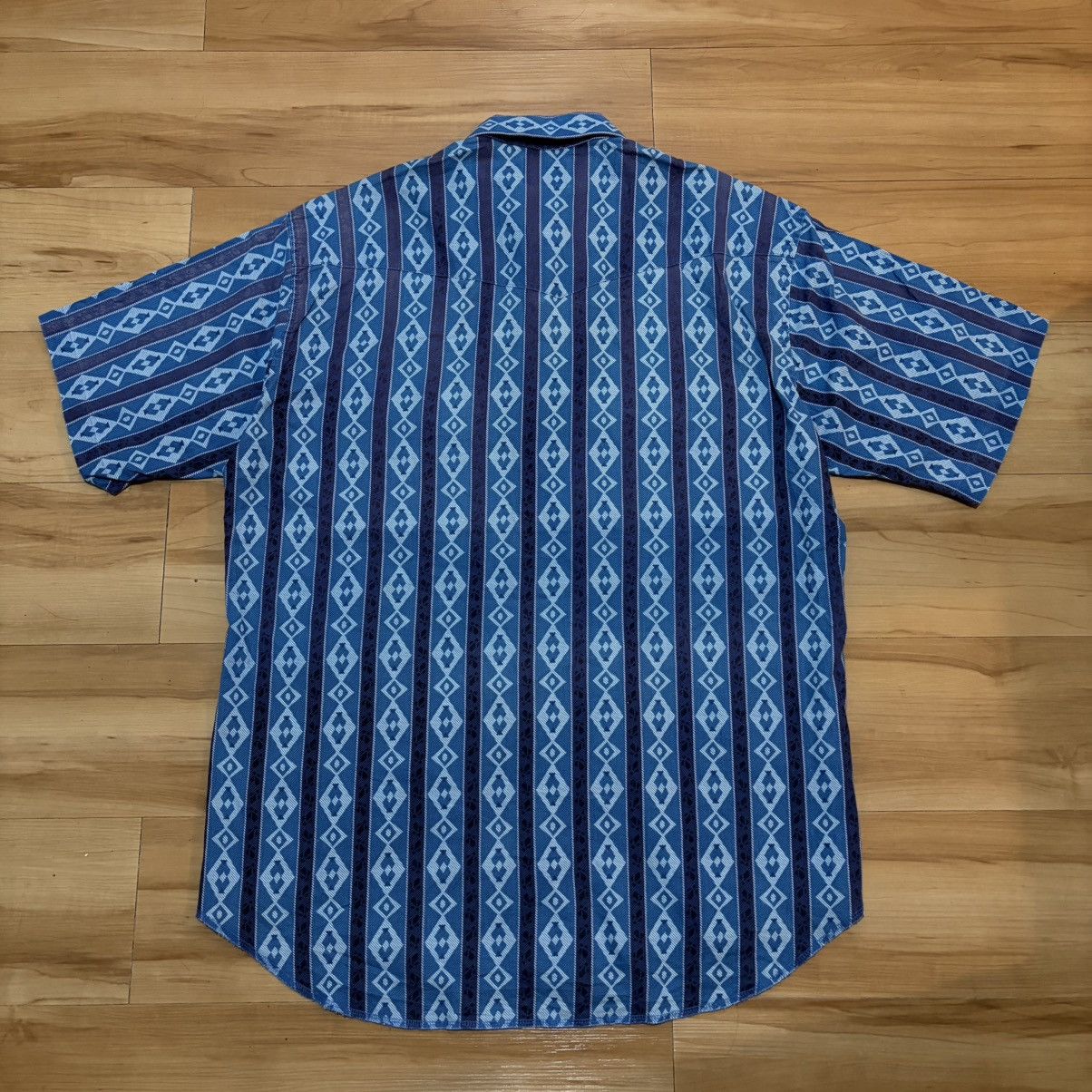 Wrangler Vintage wrangler aztec western cowboy shirt Size US L / EU 52-54 / 3 - 2 Thumbnail