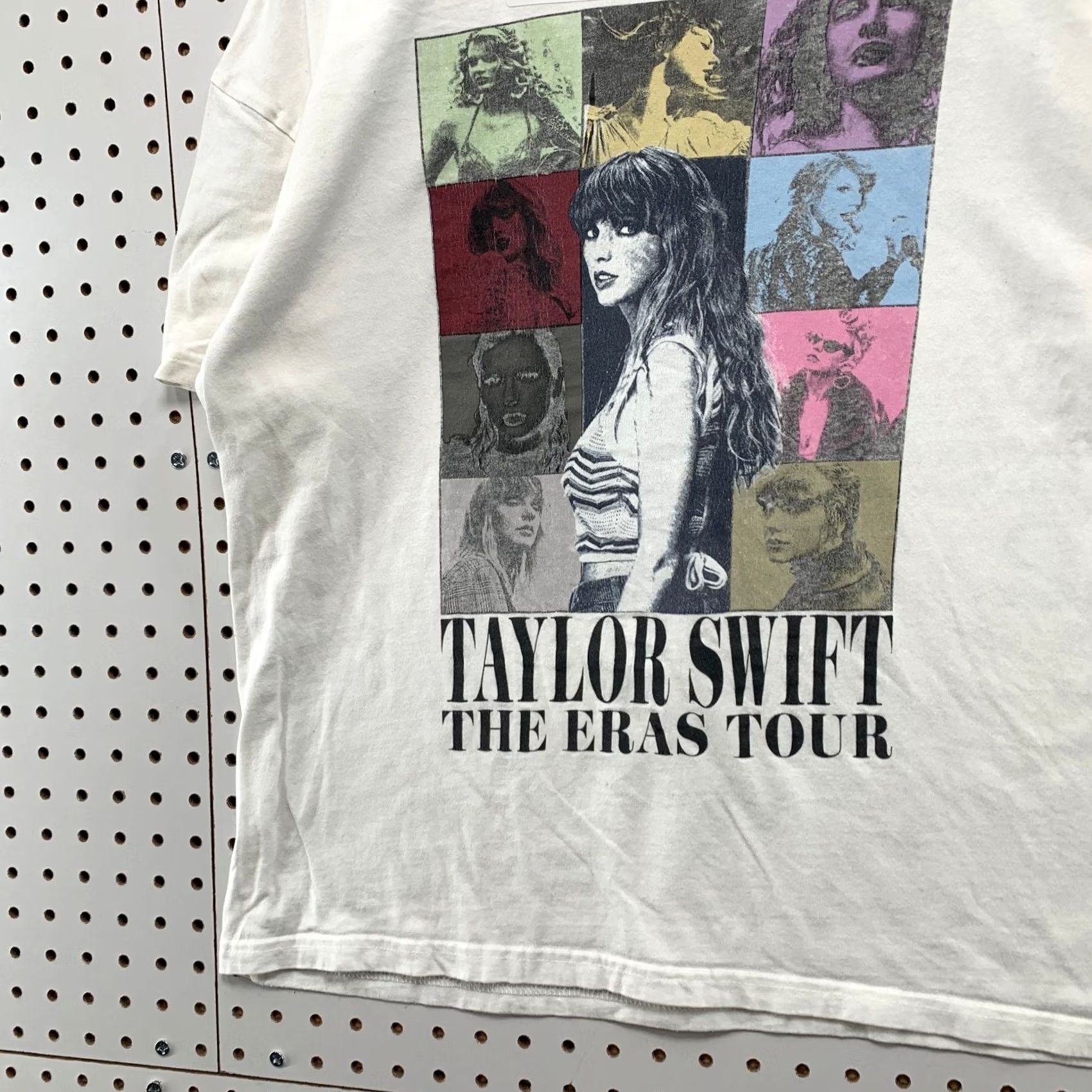 Vintage Taylor Swift T Shirt Mens Medium White The Eras Tour Music Concert Size US M / EU 48-50 / 2 - 5 Thumbnail