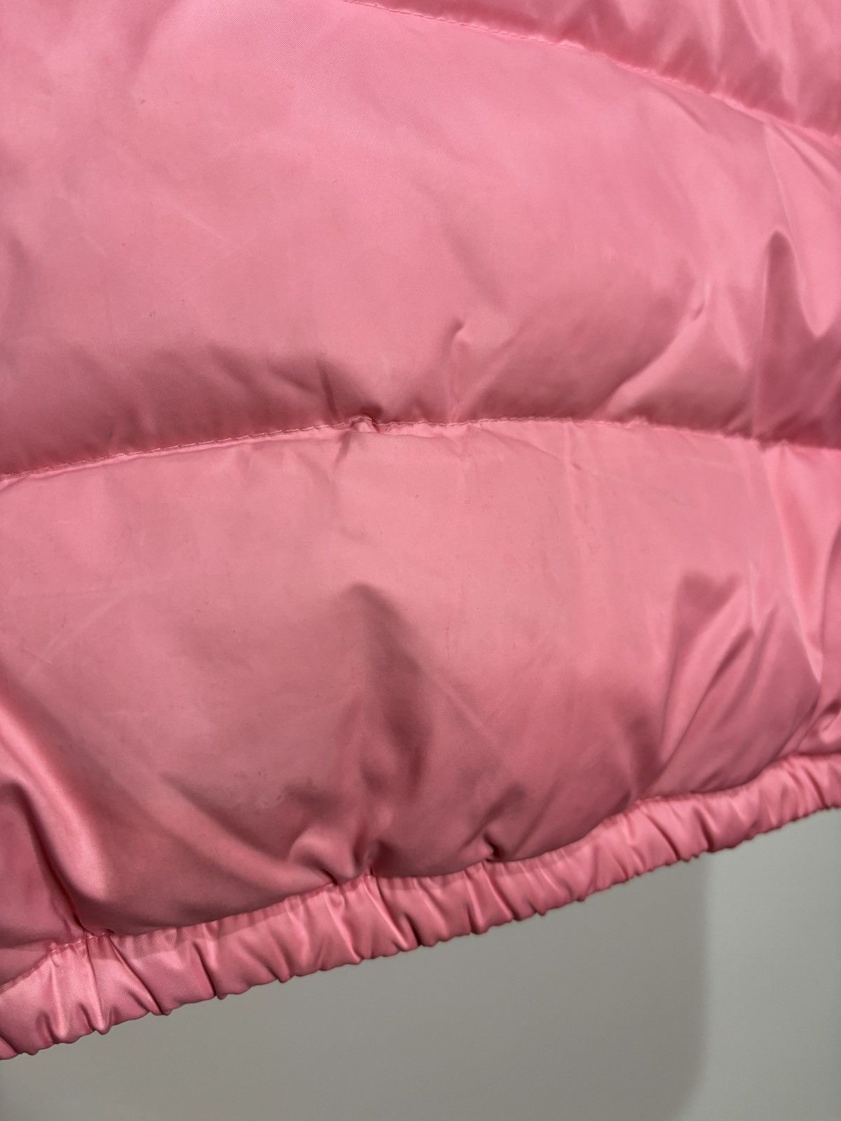 Vintage Vintage Y2K Pink Boxy Puffer Vest Size US M / EU 48-50 / 2 - 5 Thumbnail