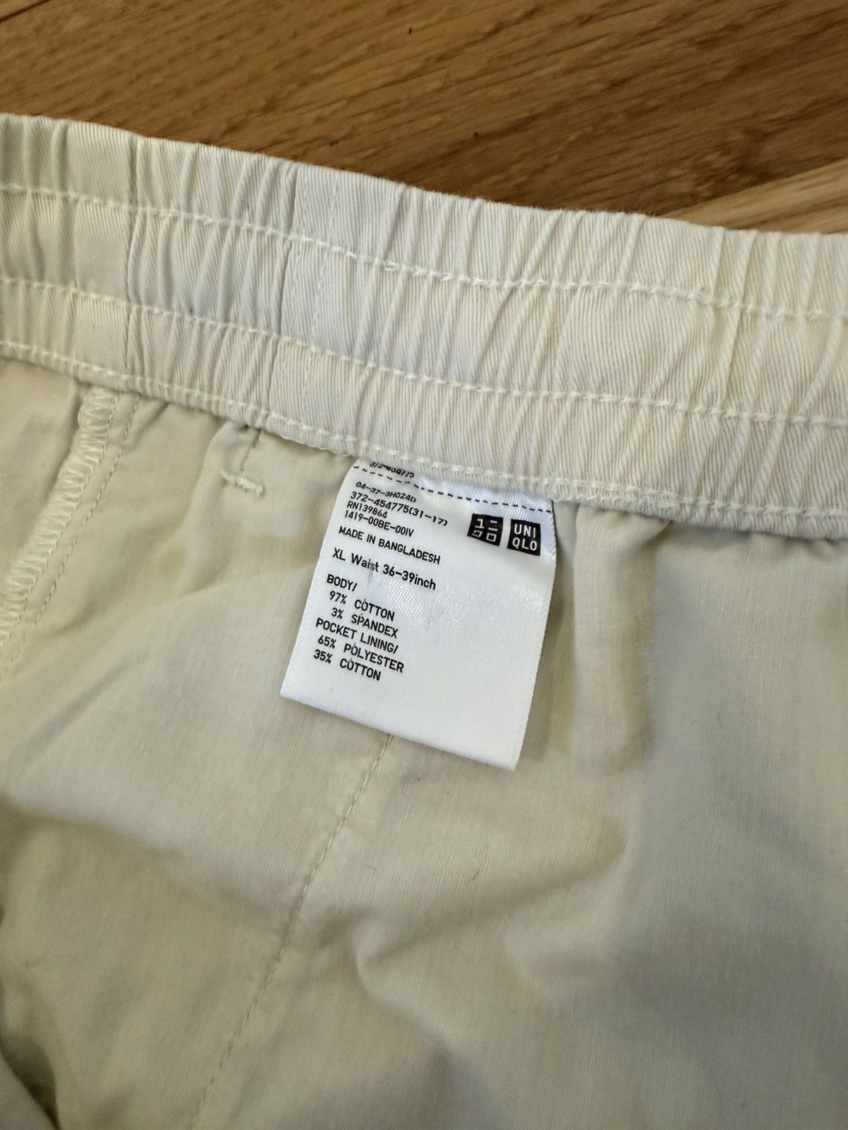 Uniqlo Uniqlo Relaxed Fit Pants – White / Off-White – XL (36–38) Size US 36 / EU 52 - 4 Thumbnail