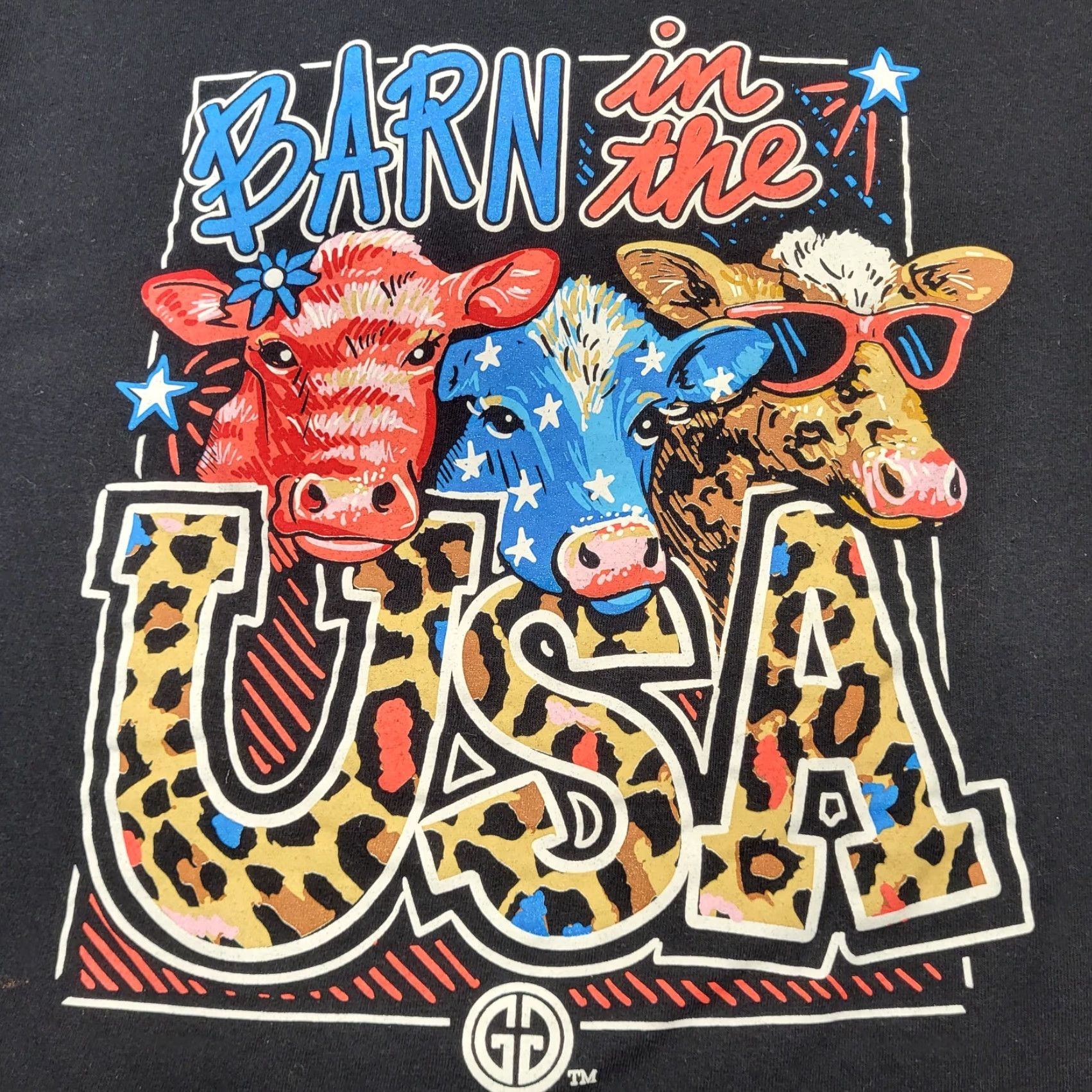 Vintage **Girlie Girl Originals Women's Size Med Black Barn USA Cows T-Shirt** User: **Girlie Girl Originals Women's Size Med Black Barn USA Cows T-Shirt** Size M / US 6-8 / IT 42-44 - 6 Thumbnail