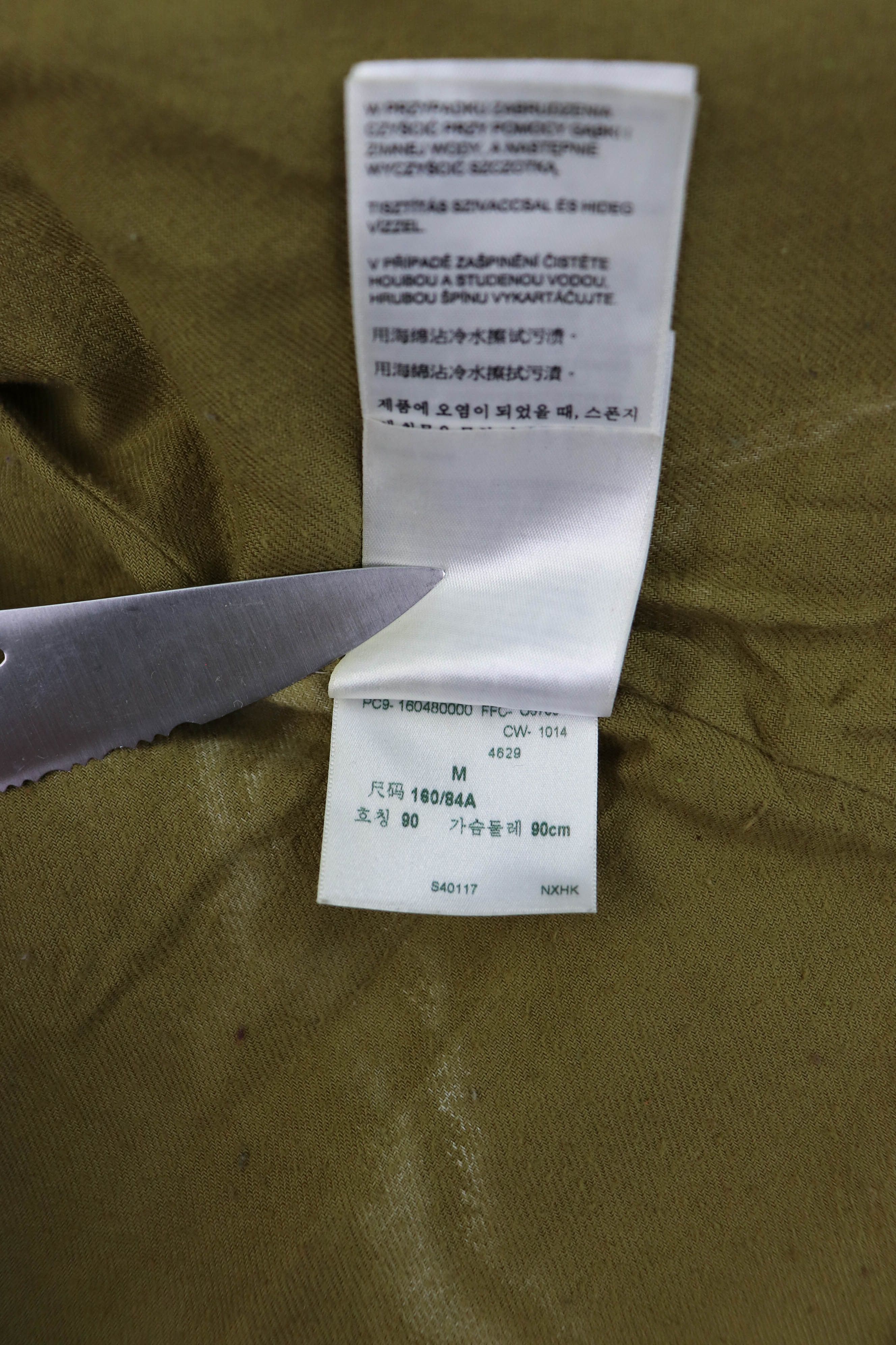 Levi's Women's Levi's Olive Green Waxed Belted Jacket Size M / US 6-8 / IT 42-44 - 21 Thumbnail