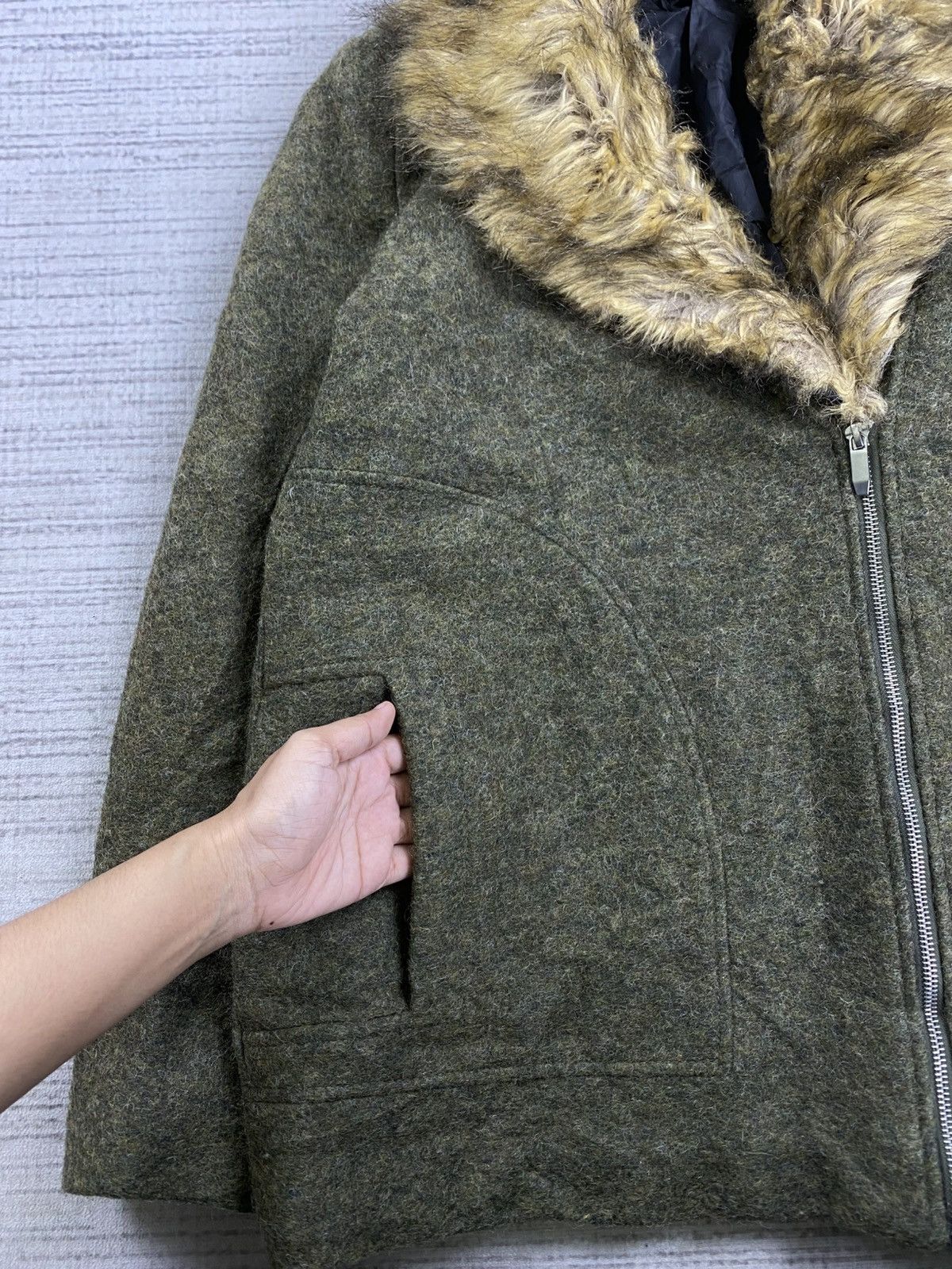 Japanese Brand × Vintage × Zara Vintage Trafaluc By Zara Faux Fur Wool Coat Jacket Size M / US 6-8 / IT 42-44 - 7 Thumbnail