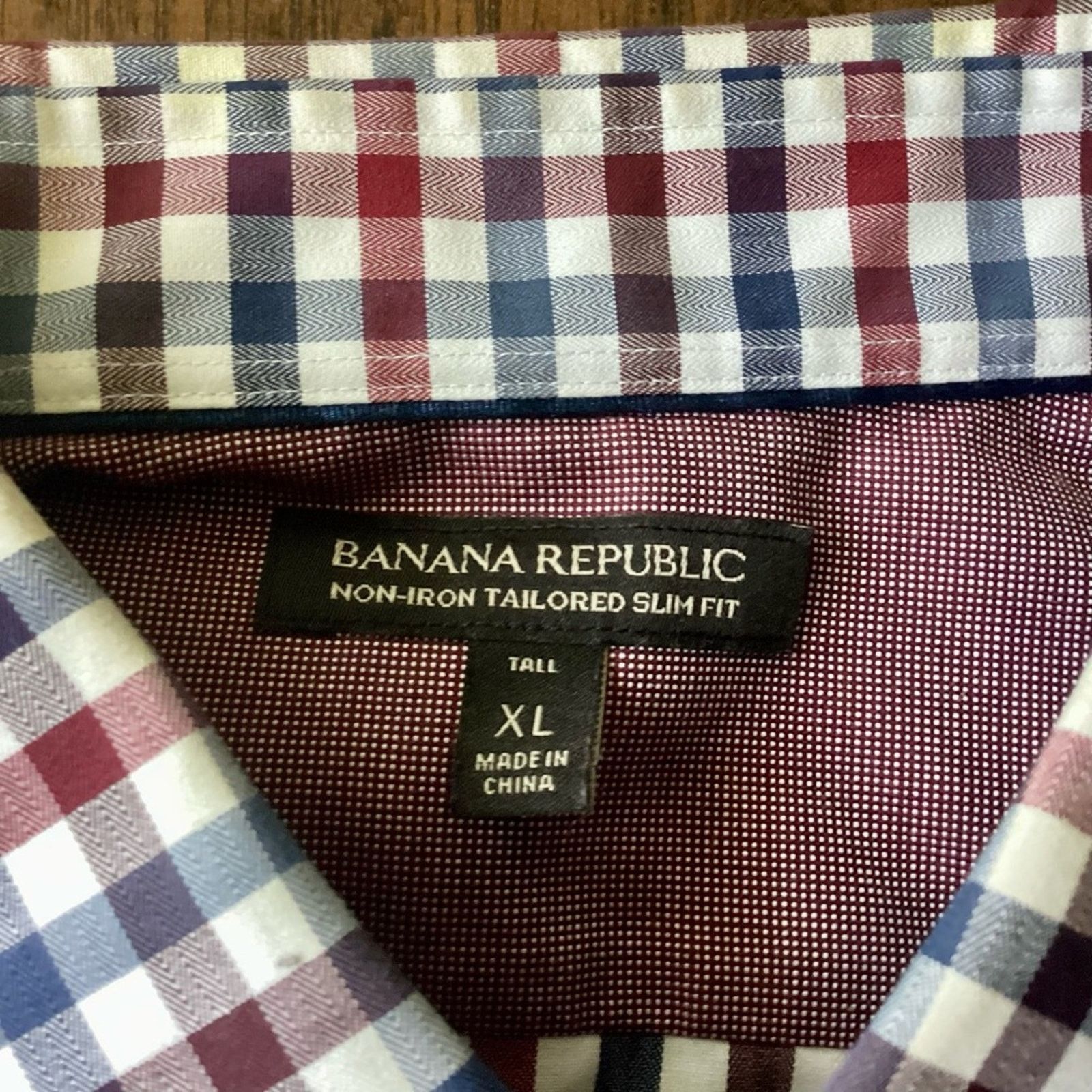 Banana Republic Banana Republic Non-Iron Slim Fit Button Down Size US XL / EU 56 / 4 - 3 Thumbnail