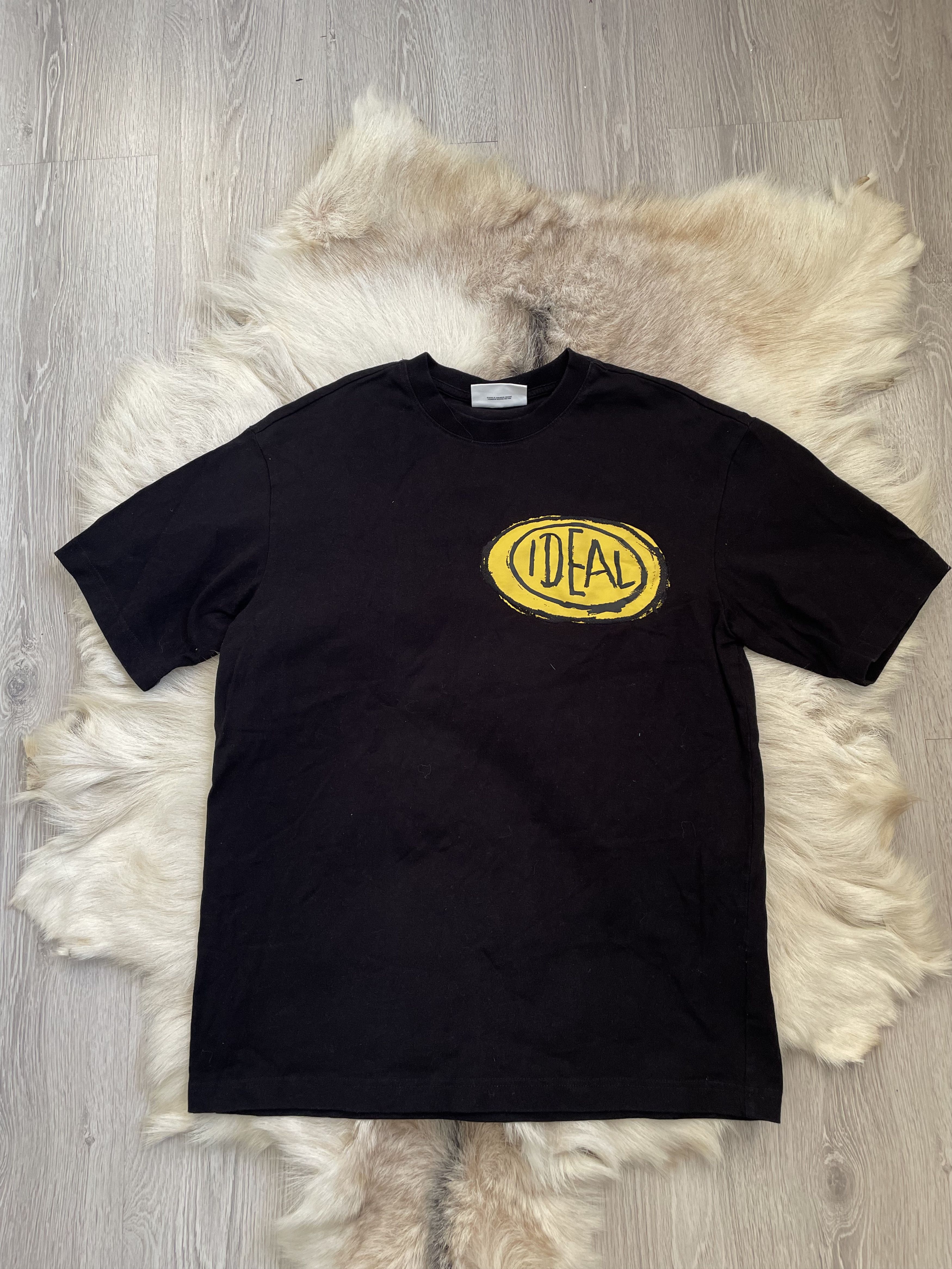 H&M × Jean-Michel Basquiat × Who Decides War H&M Jean Michel Basquiat T-shirt Size US S / EU 44-46 / 1 - 2 Thumbnail