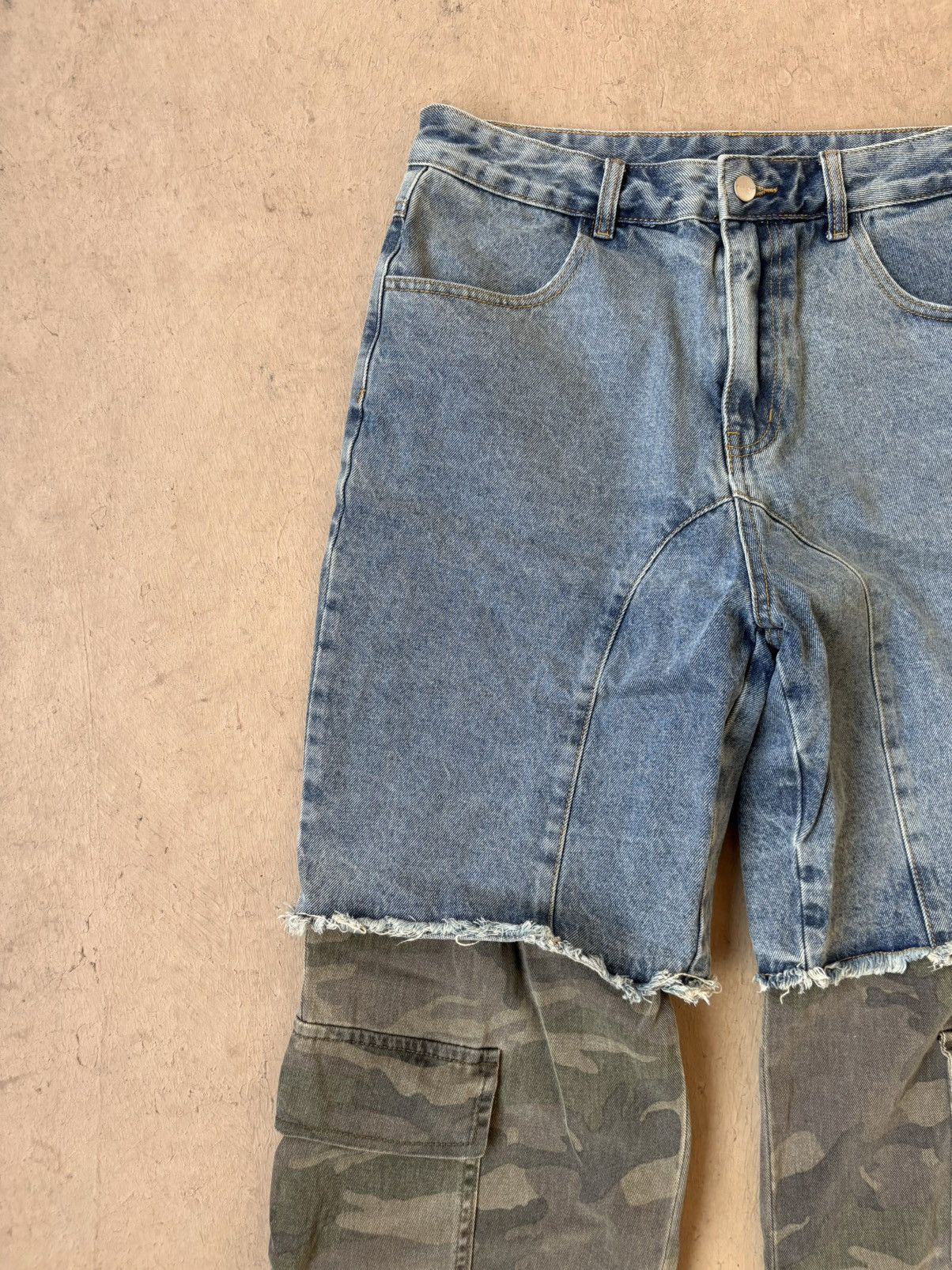 Other Two-Tone Rework Denim (straight leg fit) Size US 33 - 2 Thumbnail