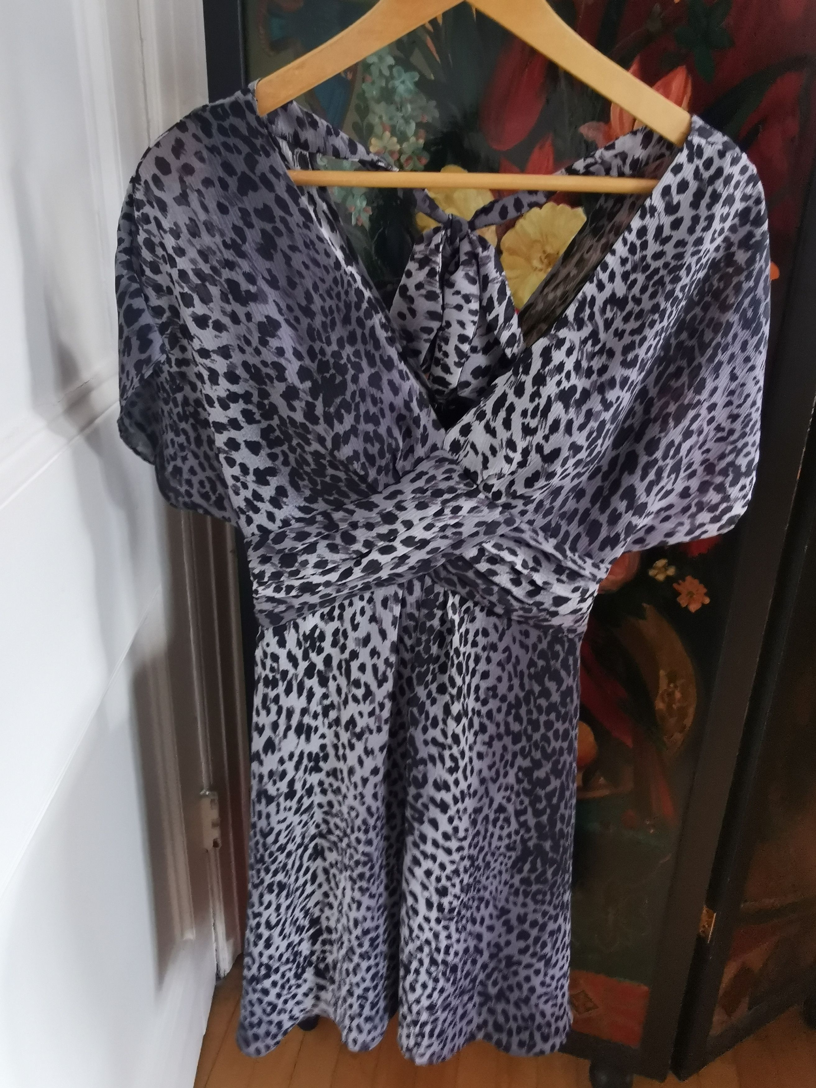 Karen Millen Karen Millen leopard print dress S / 8 Size S / US 4 / IT 40 - 4 Thumbnail