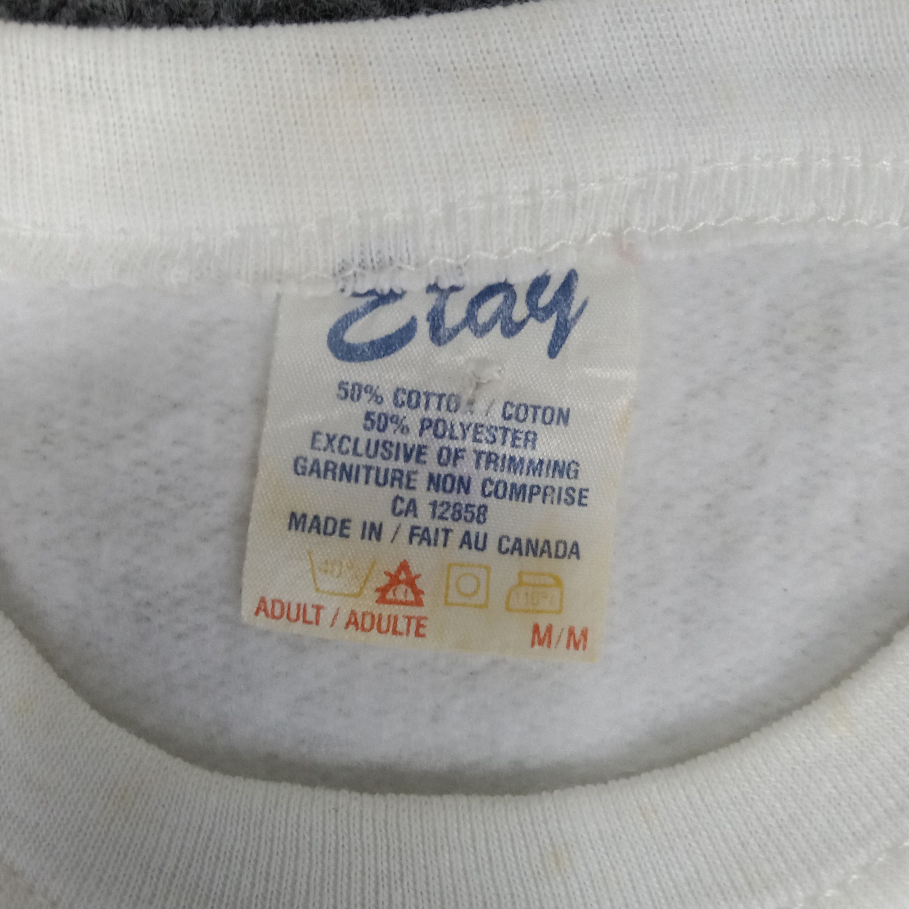 Vintage Vintage 90's Montreal Canada State Travel Promo Sweatshirt Size US S / EU 44-46 / 1 - 3 Thumbnail