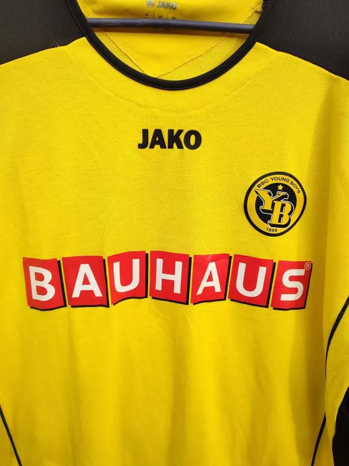 Vintage BSC Young Boys 2012-13 Home FOOTBALL Kit SHIRT SOCCER Size US XXL / EU 58 / 5 - 2 Thumbnail