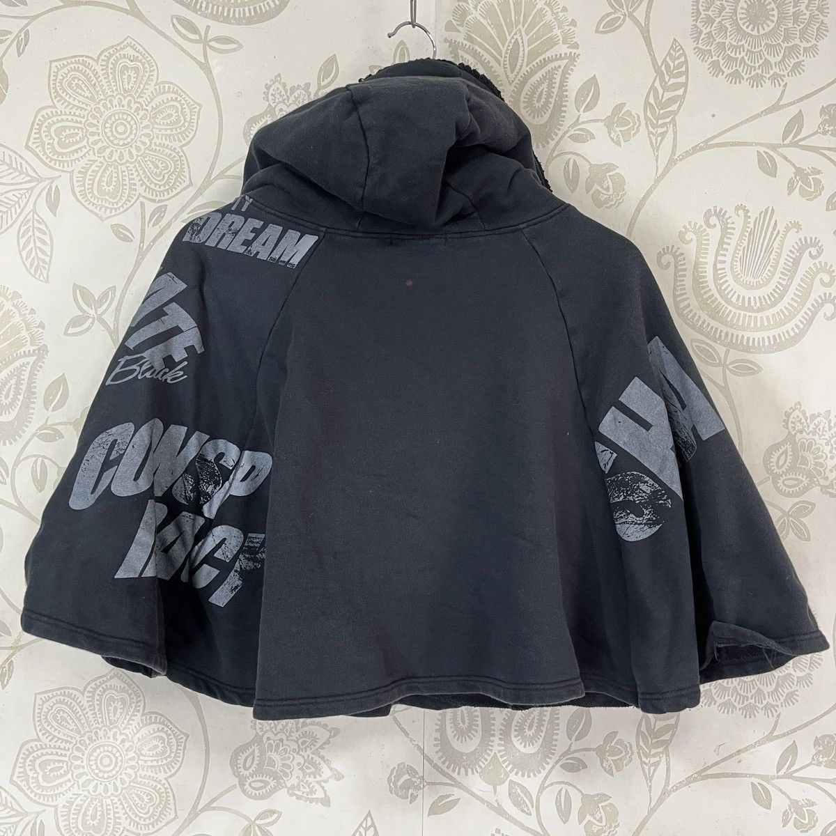 Ghost Supply × Seditionaries × Vintage Ghost Of Harlem HoodedCapes Size US M / EU 48-50 / 2 - 2 Thumbnail