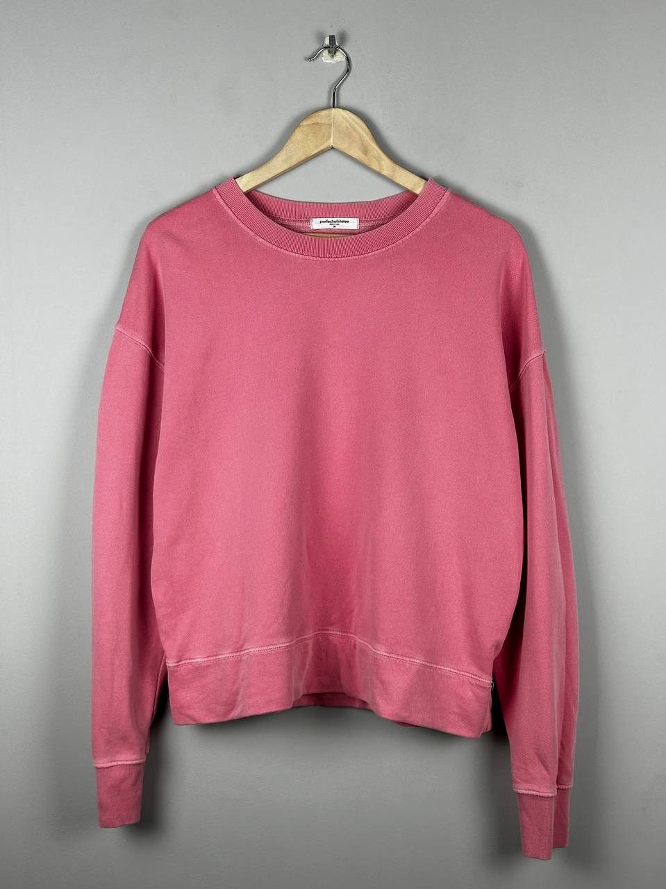 perfectwhitetee Perfectwhitetee Pink Oversized Cropped Sweatshirt USA Size M / US 6-8 / IT 42-44 - 1 Thumbnail