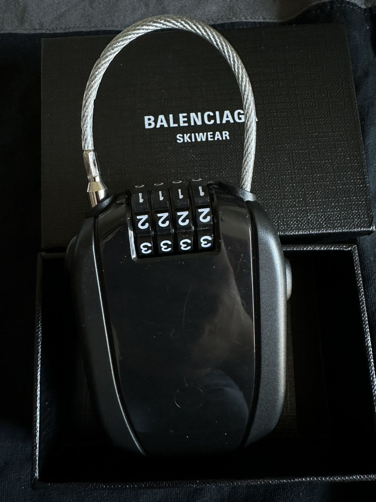 Balenciaga BALENCIAGA SKIWEAR VIP CLIENT GIFT COMBINATION LOCK – BLACK Size ONE SIZE - 5 Thumbnail