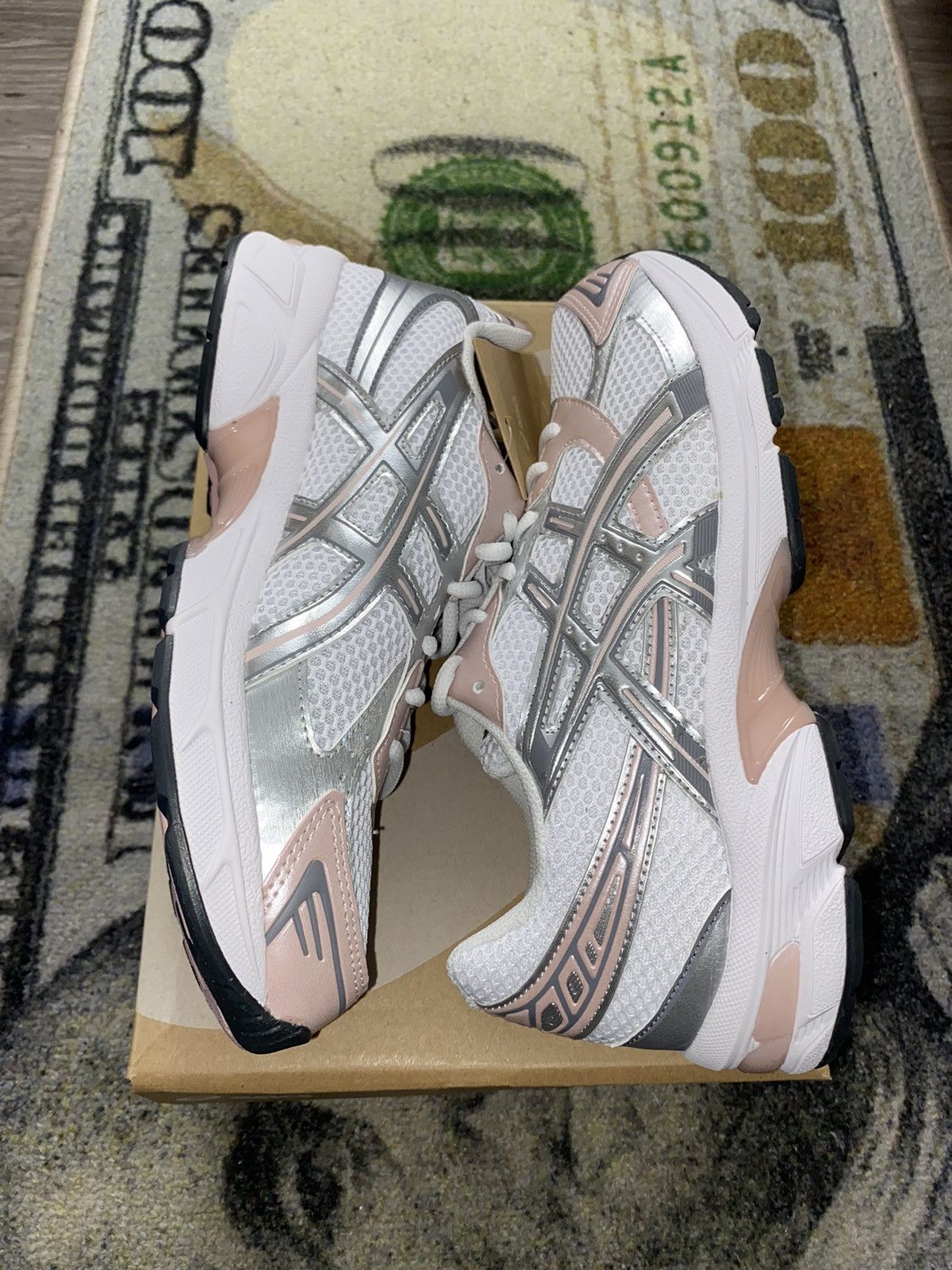 Asics ASICS Gel-1130 Neutral Pink Grey (5.5 MENS) Size US 7 / IT 37 - 1 Thumbnail
