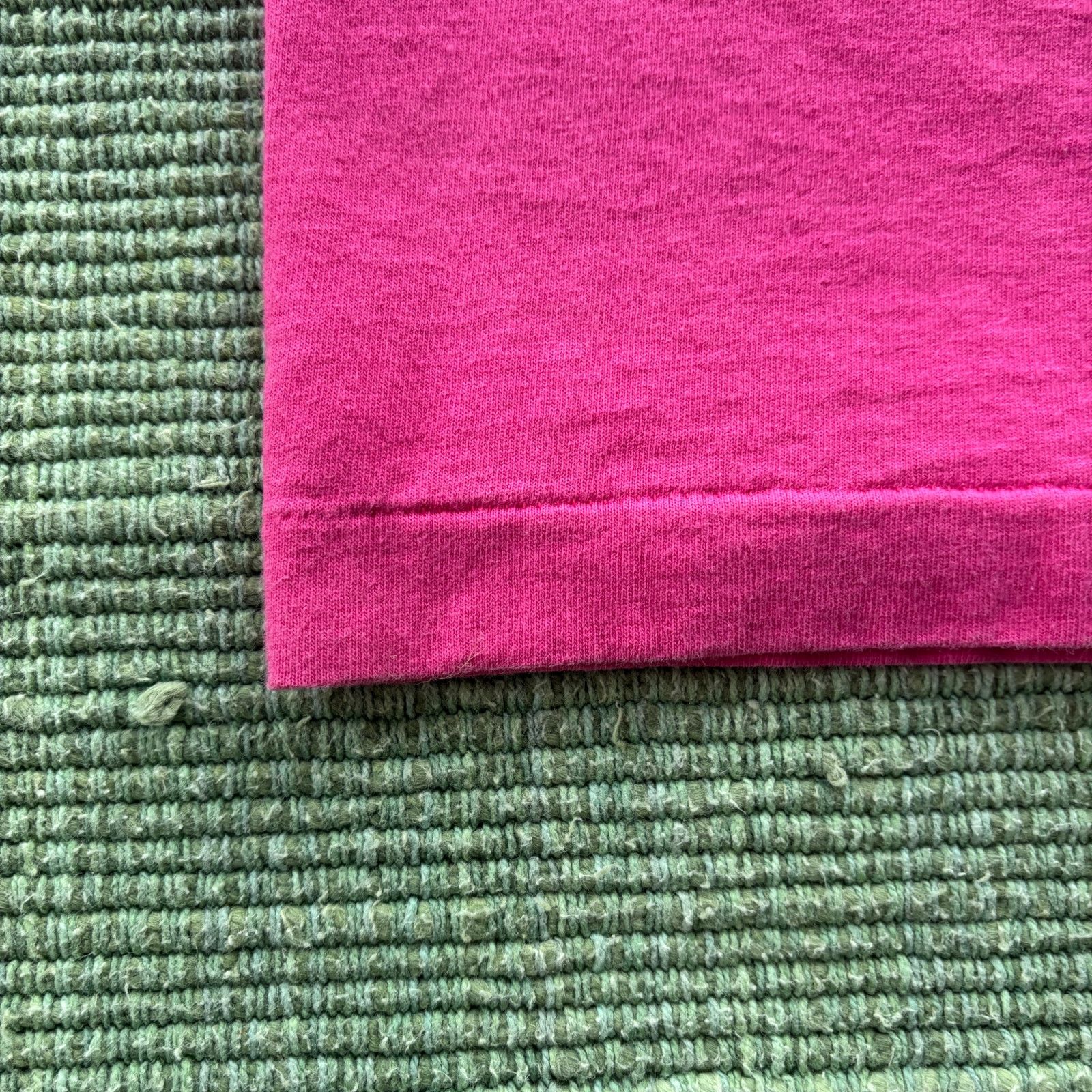 Fruit Of The Loom × Vintage Vintage 1990s Pink Fiesta San Antonio 1993 Single Stitch L Size US L / EU 52-54 / 3 - 6 Thumbnail