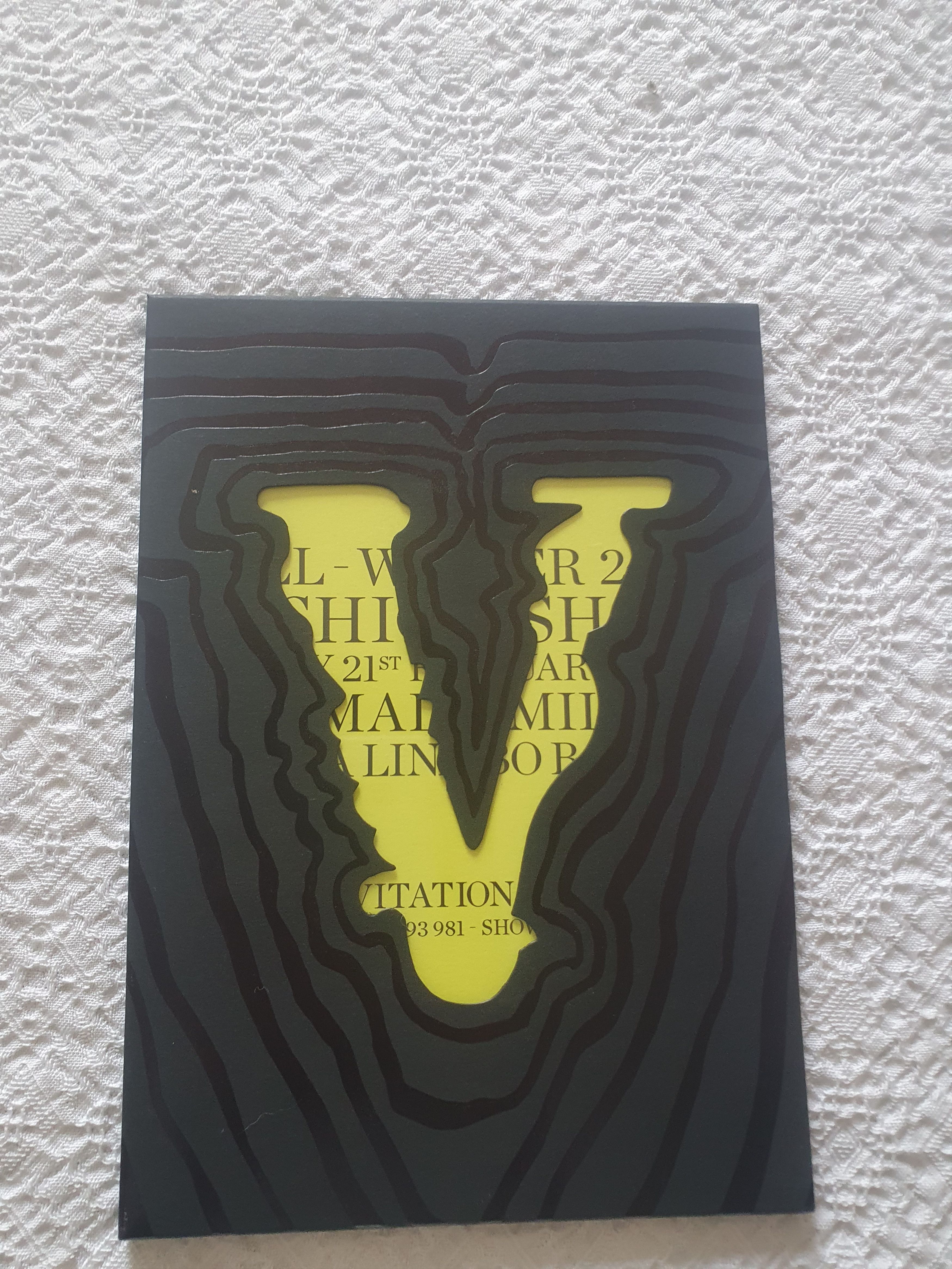 Versace Versace F/W 020Fashion Show InvitationOlivia Palermo(Mirror) Size ONE SIZE - 1 Thumbnail