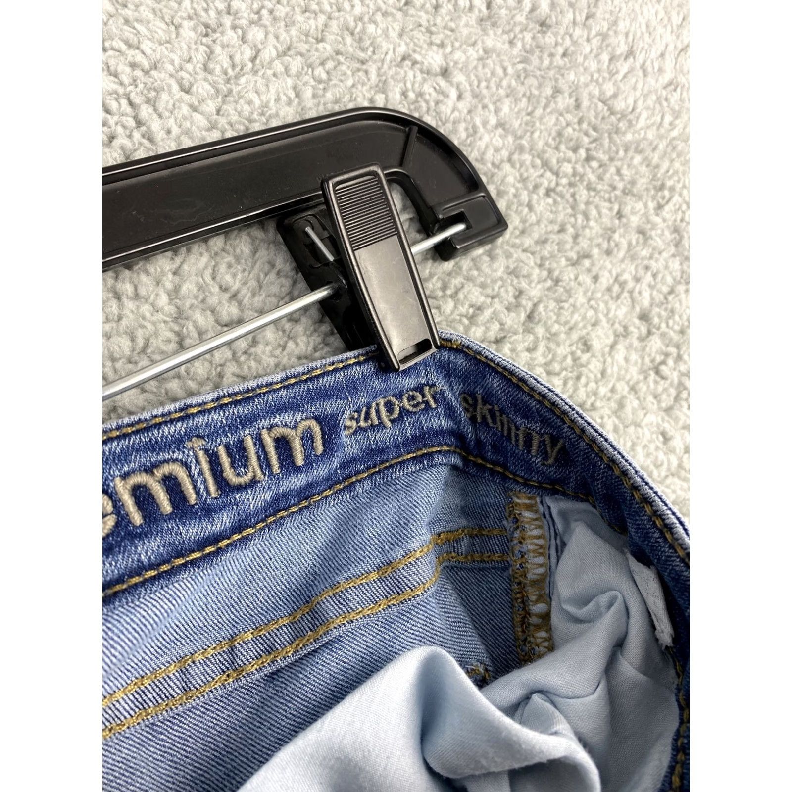 Gap Gap Jeans Women's Slim Skinny Ankle Jeans Blue Light Wash Denim / 31-27 Size 2 (Regular) Size 26" / US 2 / IT 38 - 4 Thumbnail