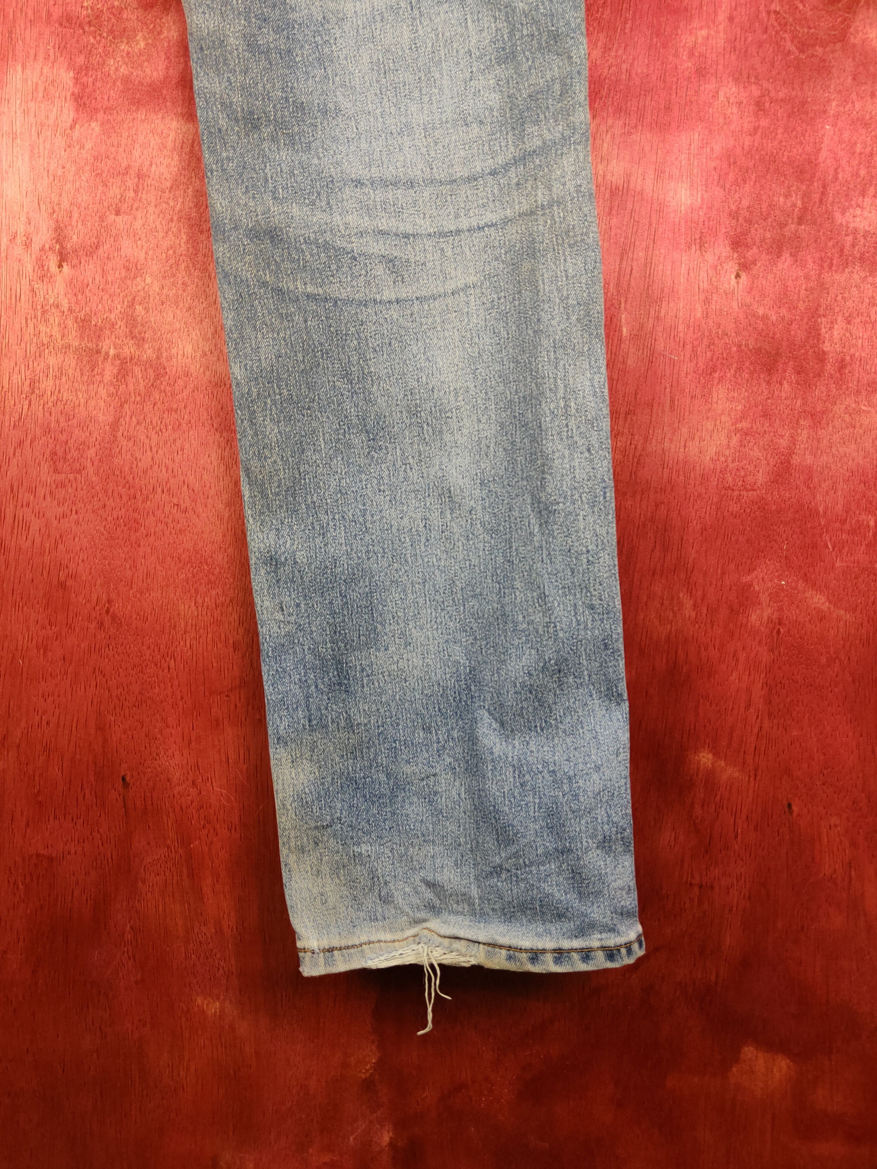 Japanese Brand Uniqlo Blue Distressed Multipocket Denim #S1583 Size US 31 - 11 Thumbnail