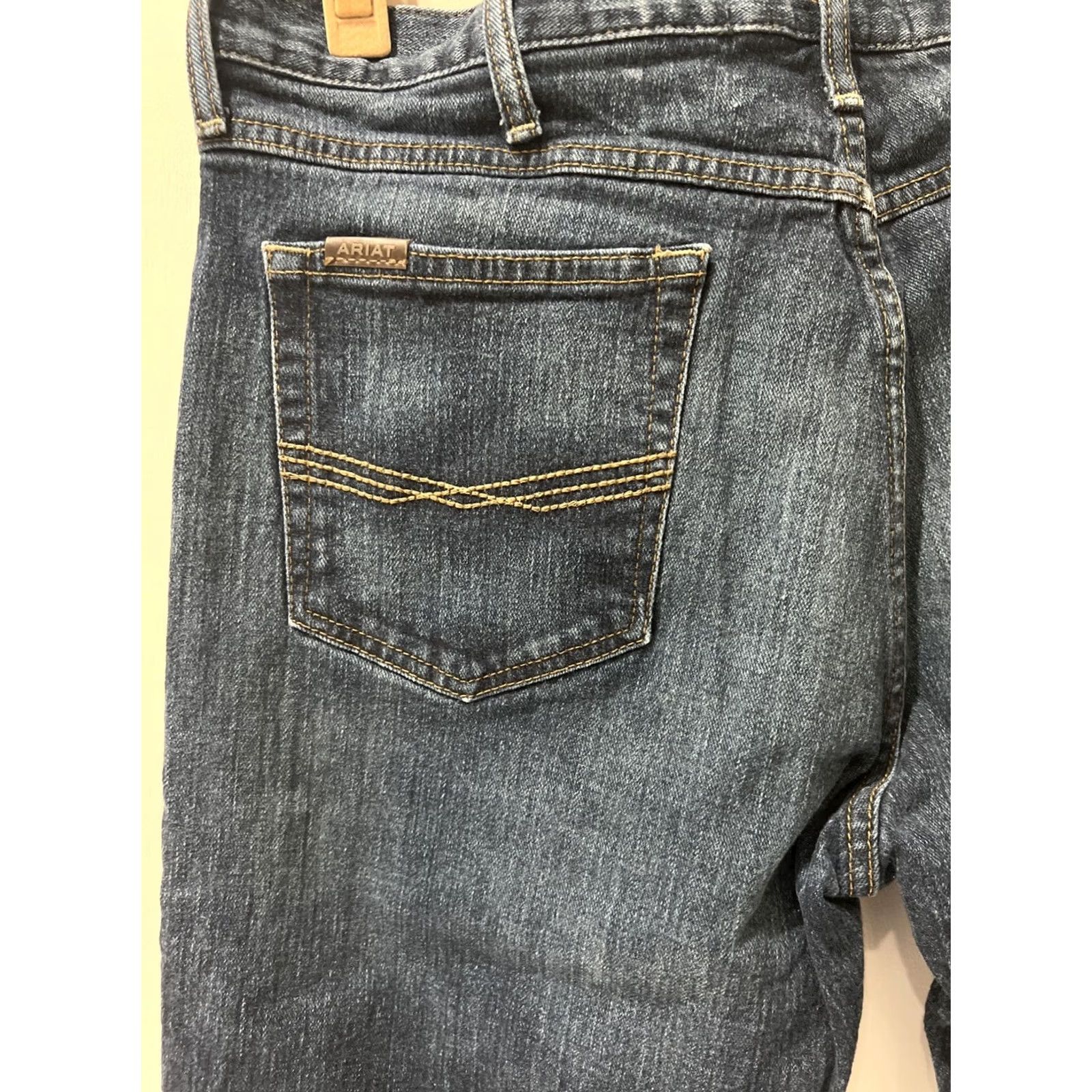 Ariat Ariat Jeans M5 Slim Straight 36x32 Mens Blue Denim Medium 5-Pocket Cowboy Workwear Logo Buffallo Nickel zipper button Leather none? Size US 36 / EU 52 - 3 Thumbnail