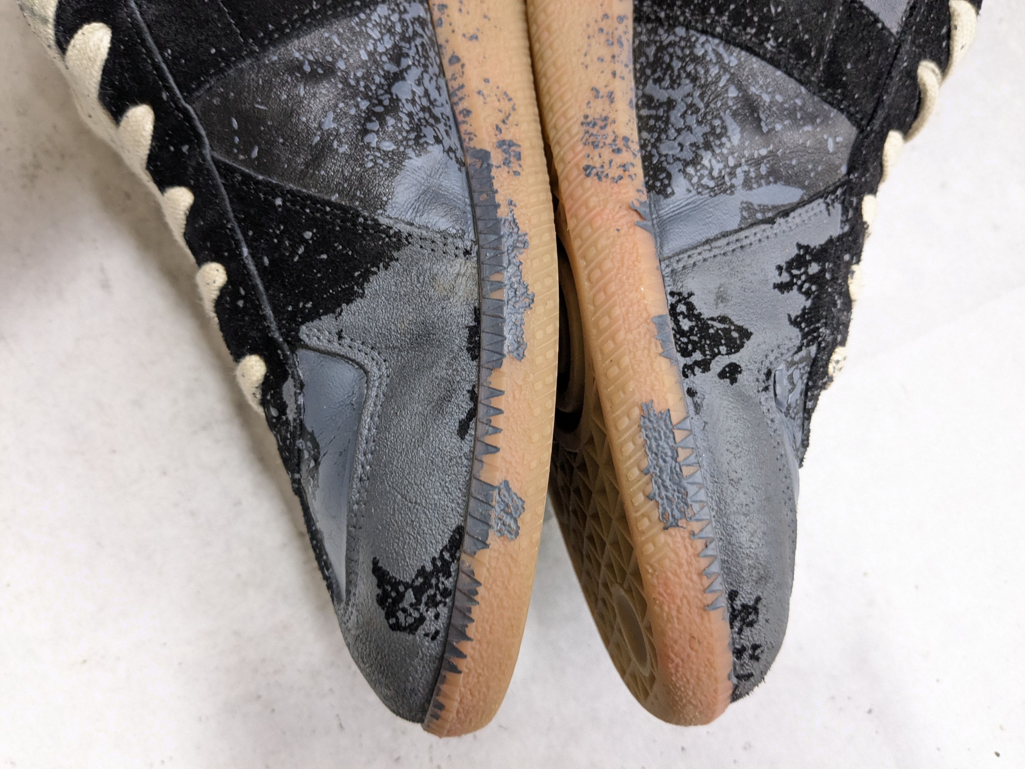 Maison Margiela Maison Margielas Replica GAT Black Gray 9 42 Low Tops Gum Size US 9 / EU 42 - 13 Thumbnail