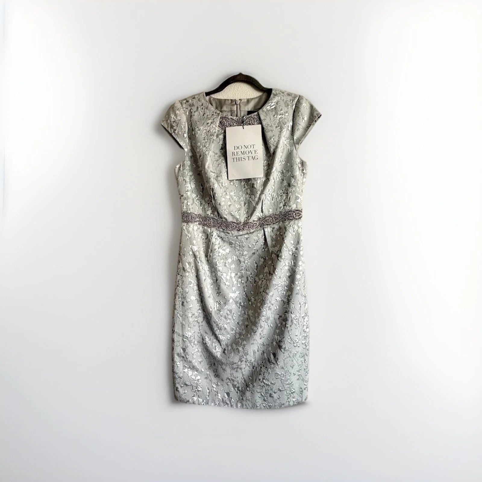 Other Carmen Marc Valvo Silver Cocktail Dress - NWT SZ 6 Size M / US 6-8 / IT 42-44 - 1 Thumbnail