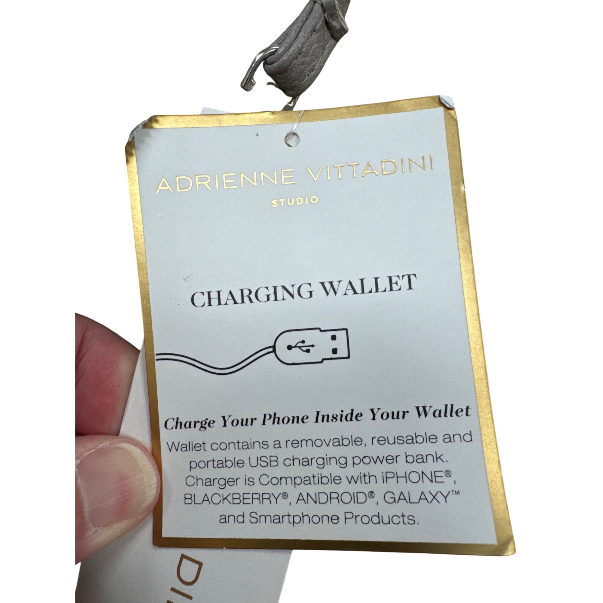Designer Adrienne Vittadini Studio Womens Gray Charging USB Wallet SK Size ONE SIZE - 4 Thumbnail