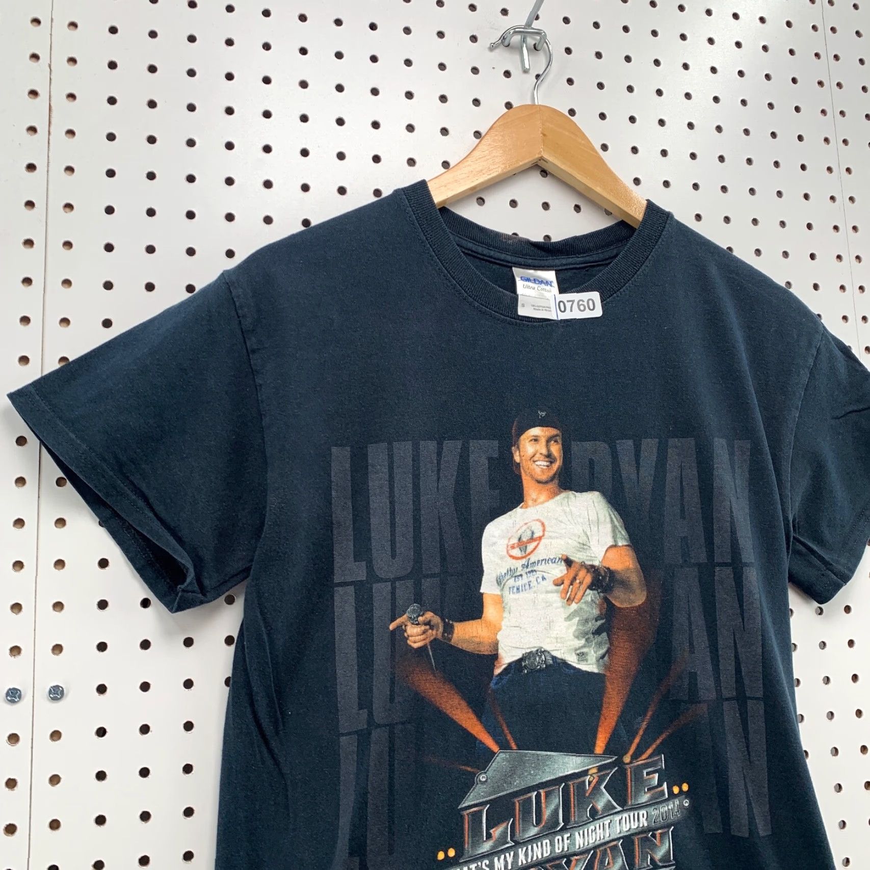 Vintage VINTAGE Luke Bryan Shirt Adult Small Black Music Tour Country Band 2010s Mens Size US S / EU 44-46 / 1 - 4 Thumbnail