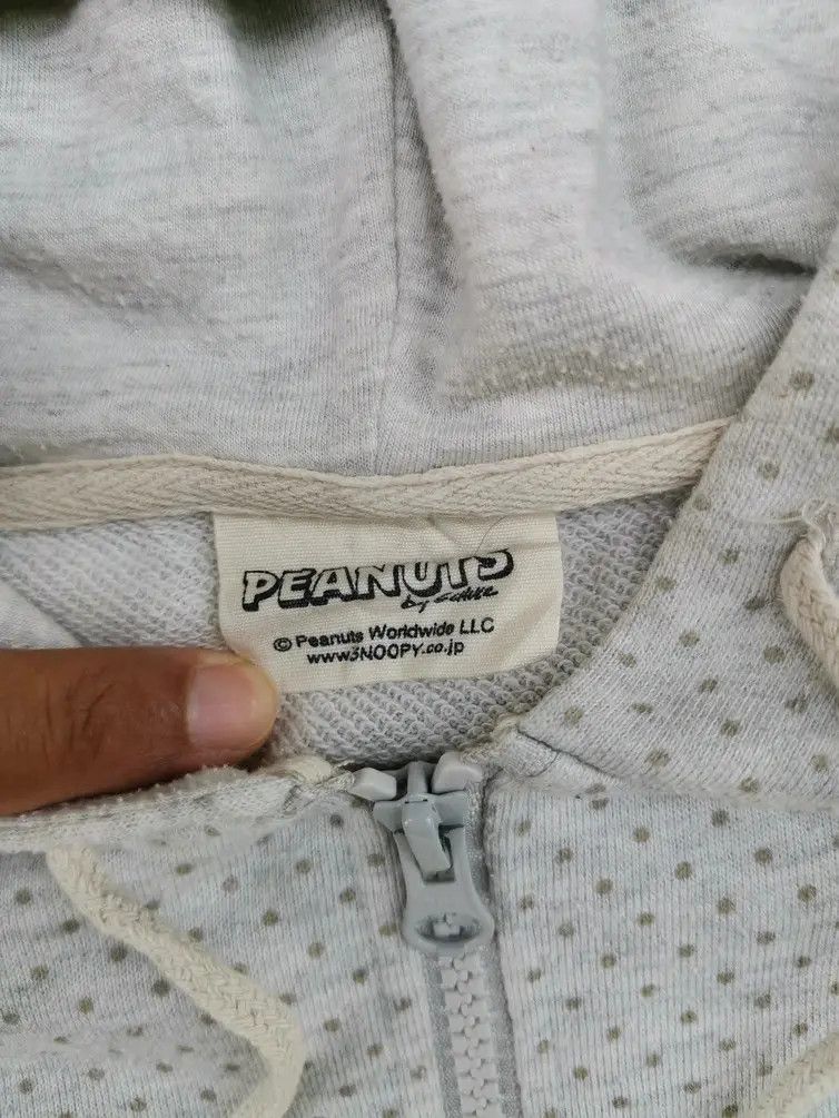Peanuts Vintage!!! Peanuts: Snoopy Schroeder Big Logo Sweaters Size US M / EU 48-50 / 2 - 3 Thumbnail