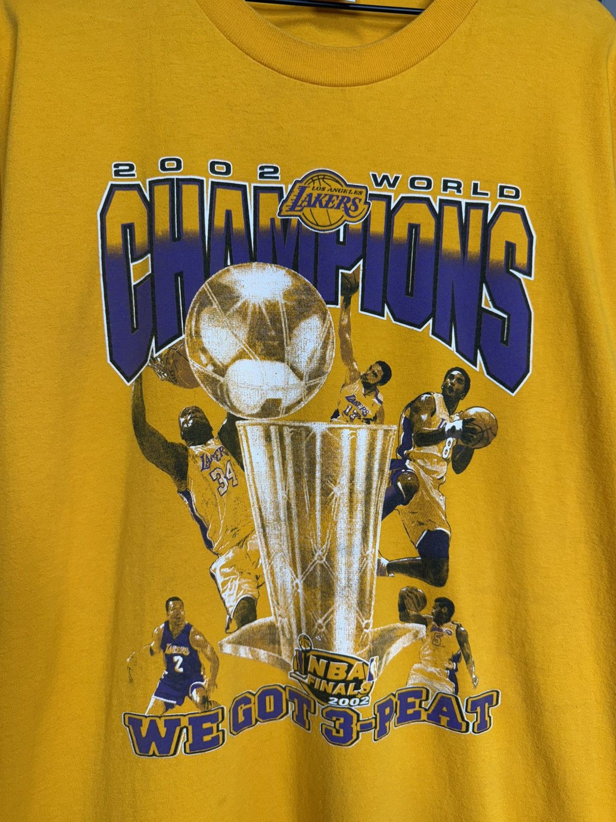 Vintage Vintage 2002 Lakers Championship T-Shirt Vtg Kobe Tee 2XL Size US XXL / EU 58 / 5 - 4 Thumbnail
