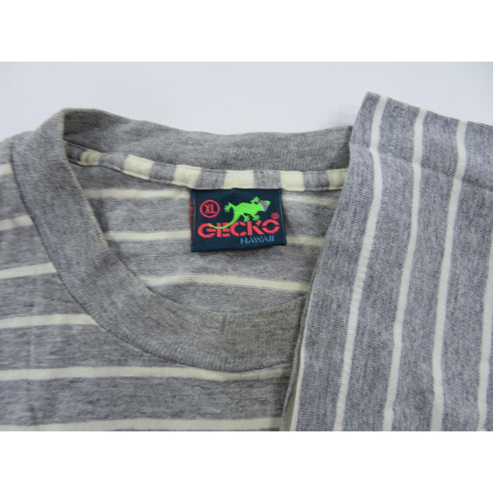 Other 90s Gecko Hawaii T-Shirt Gray White Striped Sz XL Size US XL / EU 56 / 4 - 5 Thumbnail