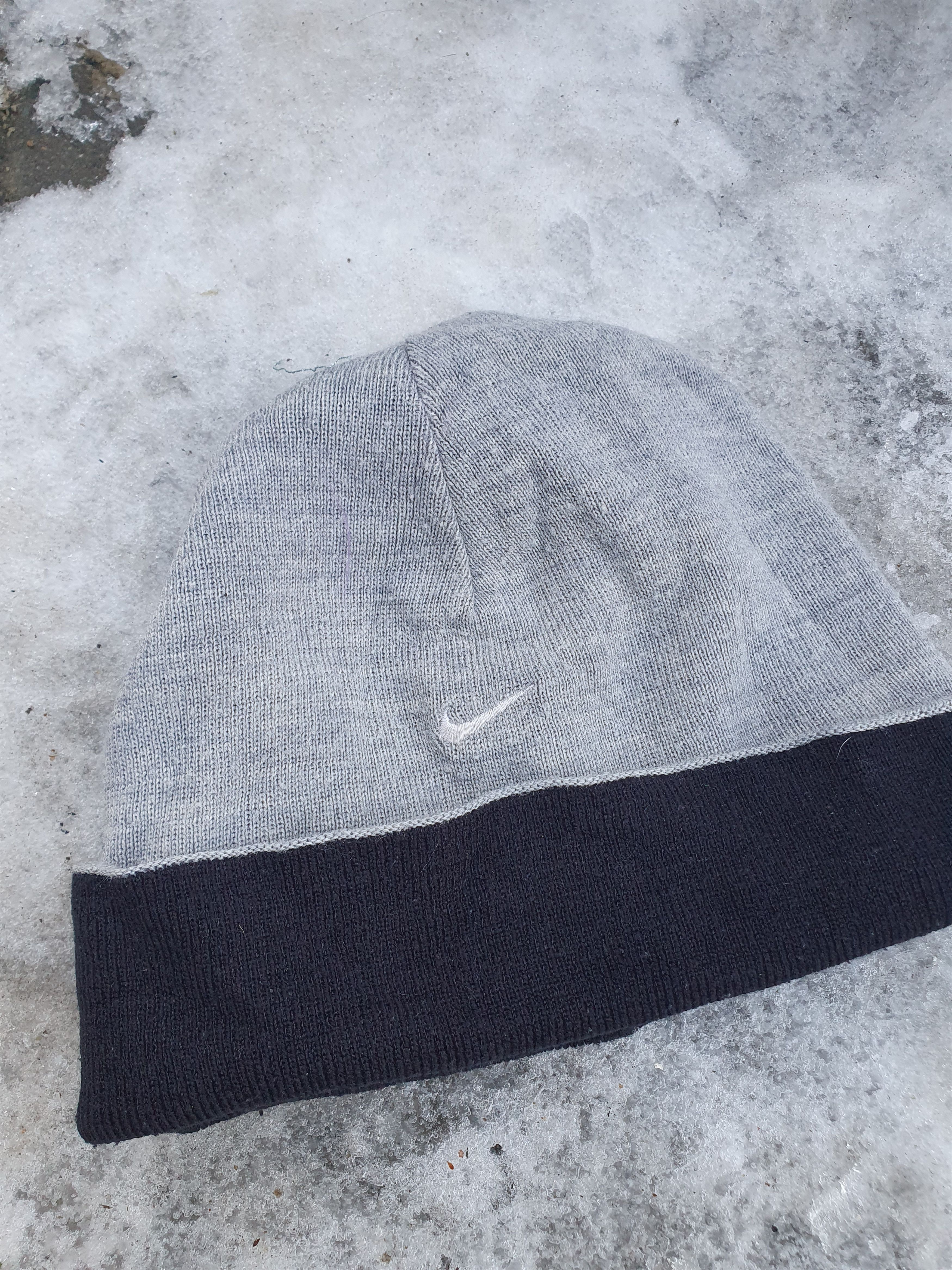 Nike × Vintage Nike Reversible Beanie Vintage Double Sided Winter Hat Size ONE SIZE - 5 Thumbnail