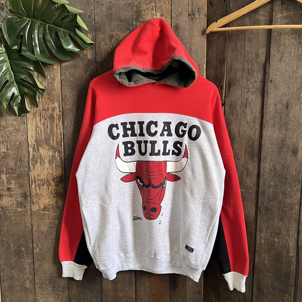 NBA × Salem Sportswear × Vintage Vintage 90’s Chicago Bulls Hoodie Size US XL / EU 56 / 4 - 1 Thumbnail