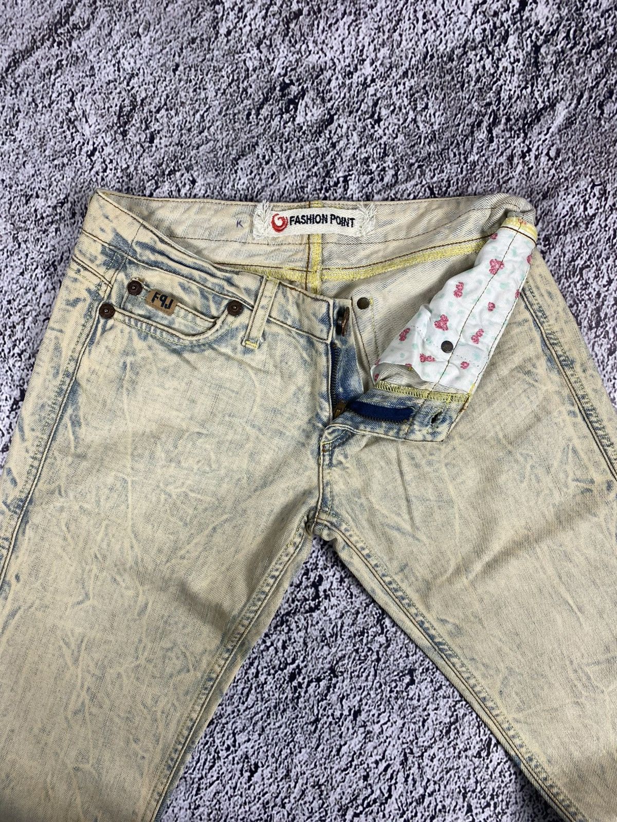 Vintage Vintage Y2K washed jeans streetwear juicy style avantgarde Size 27" / US 4 / IT 40 - 5 Thumbnail
