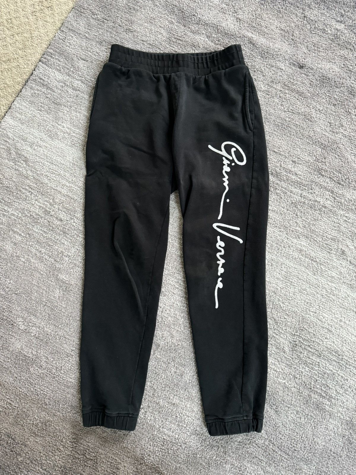 Versace Versace Joggers Sweatpants “Gianni Versace” Print Size US 28 / EU 44 - 2 Thumbnail