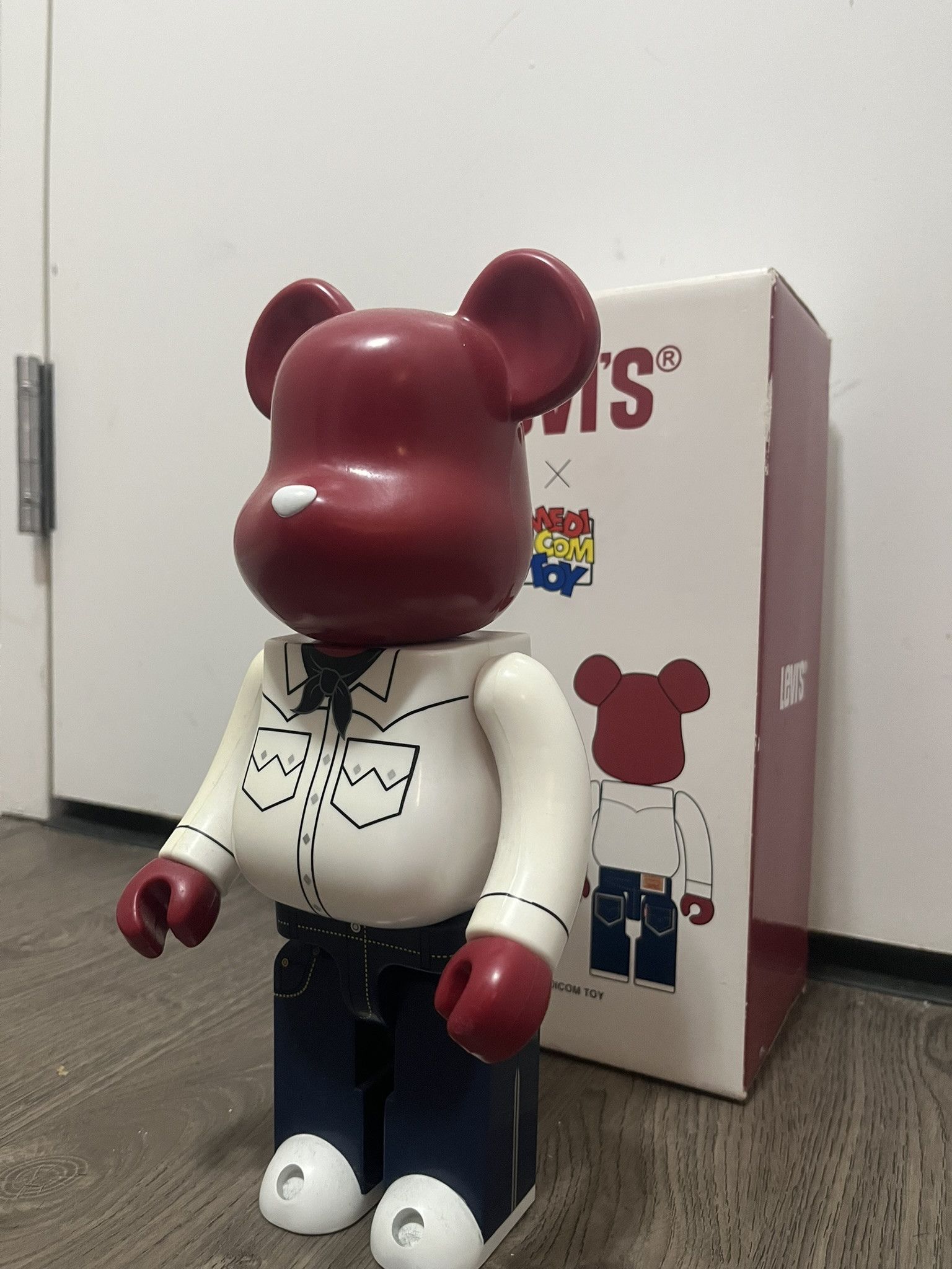 Medicom Toy Bearbrick x Levi’s 400% Size ONE SIZE - 3 Thumbnail